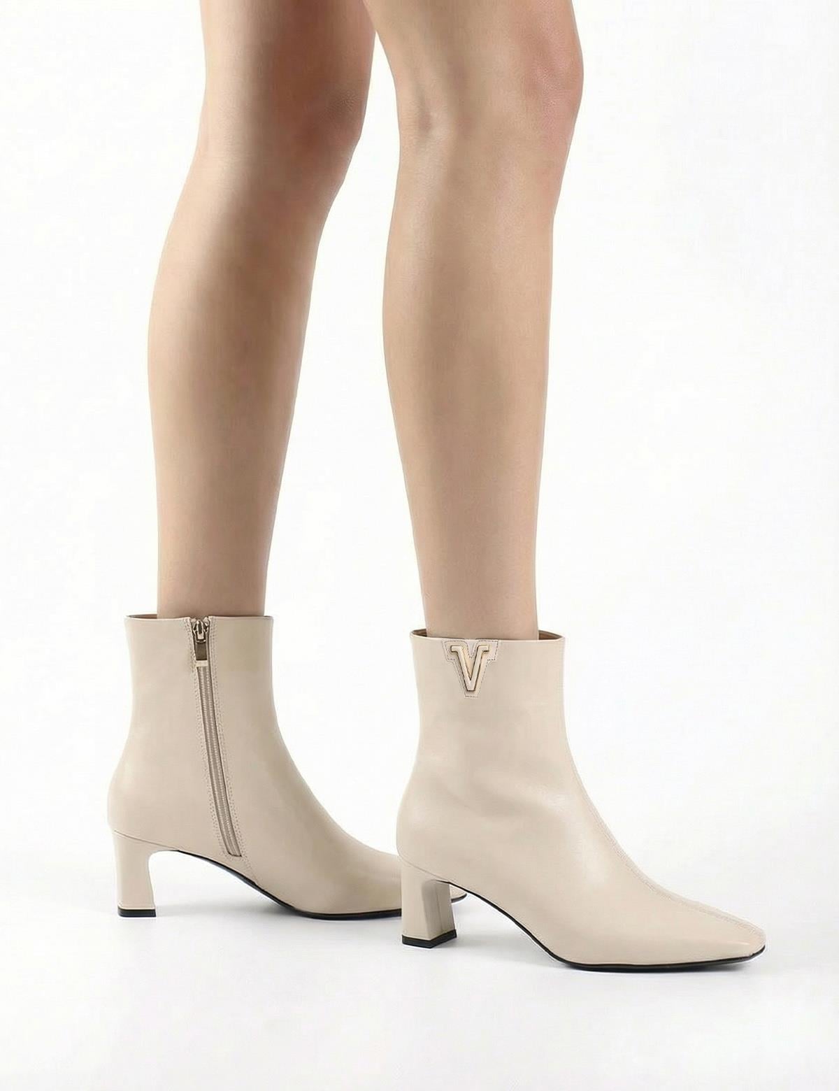Parisa Cream Leather Women's Heeled Boot