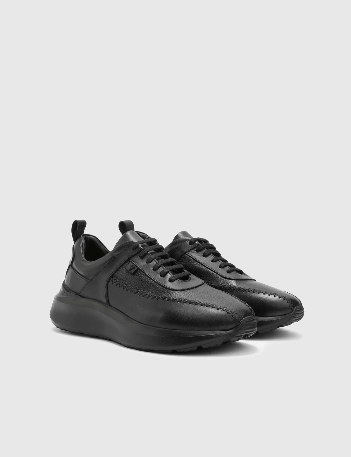 Romelu Black Leather Men's Sneaker