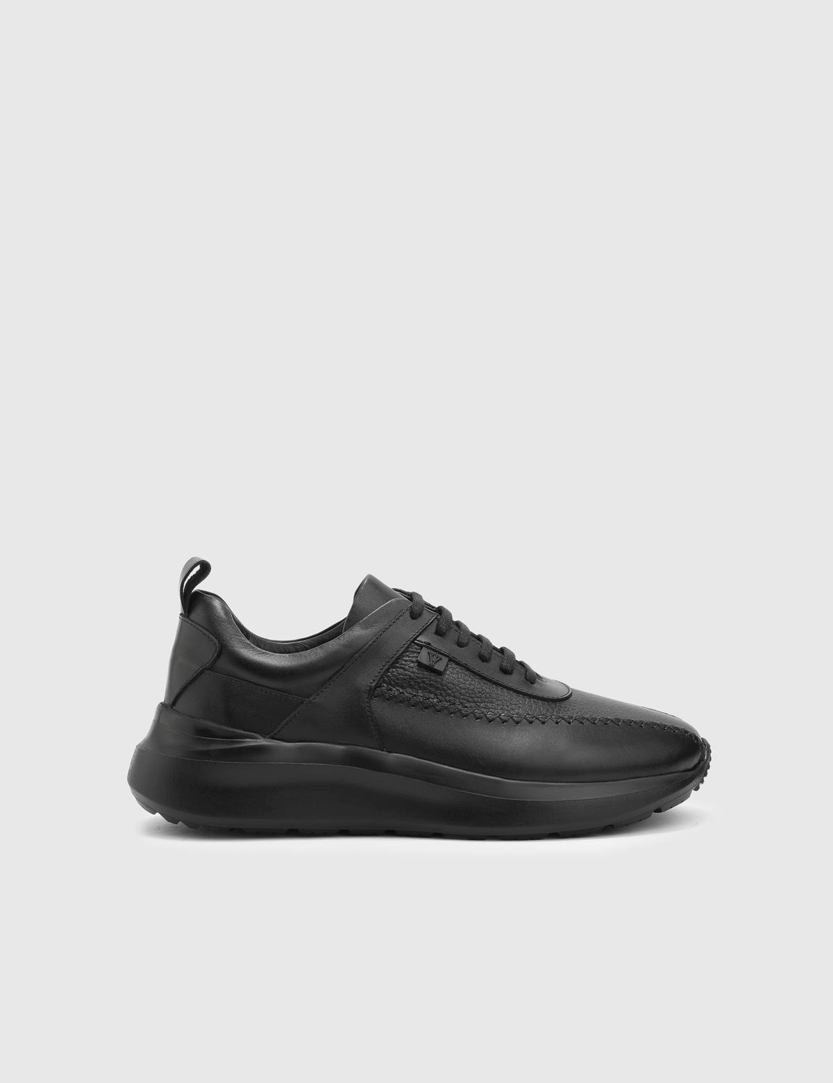 Romelu Black Leather Men's Sneaker