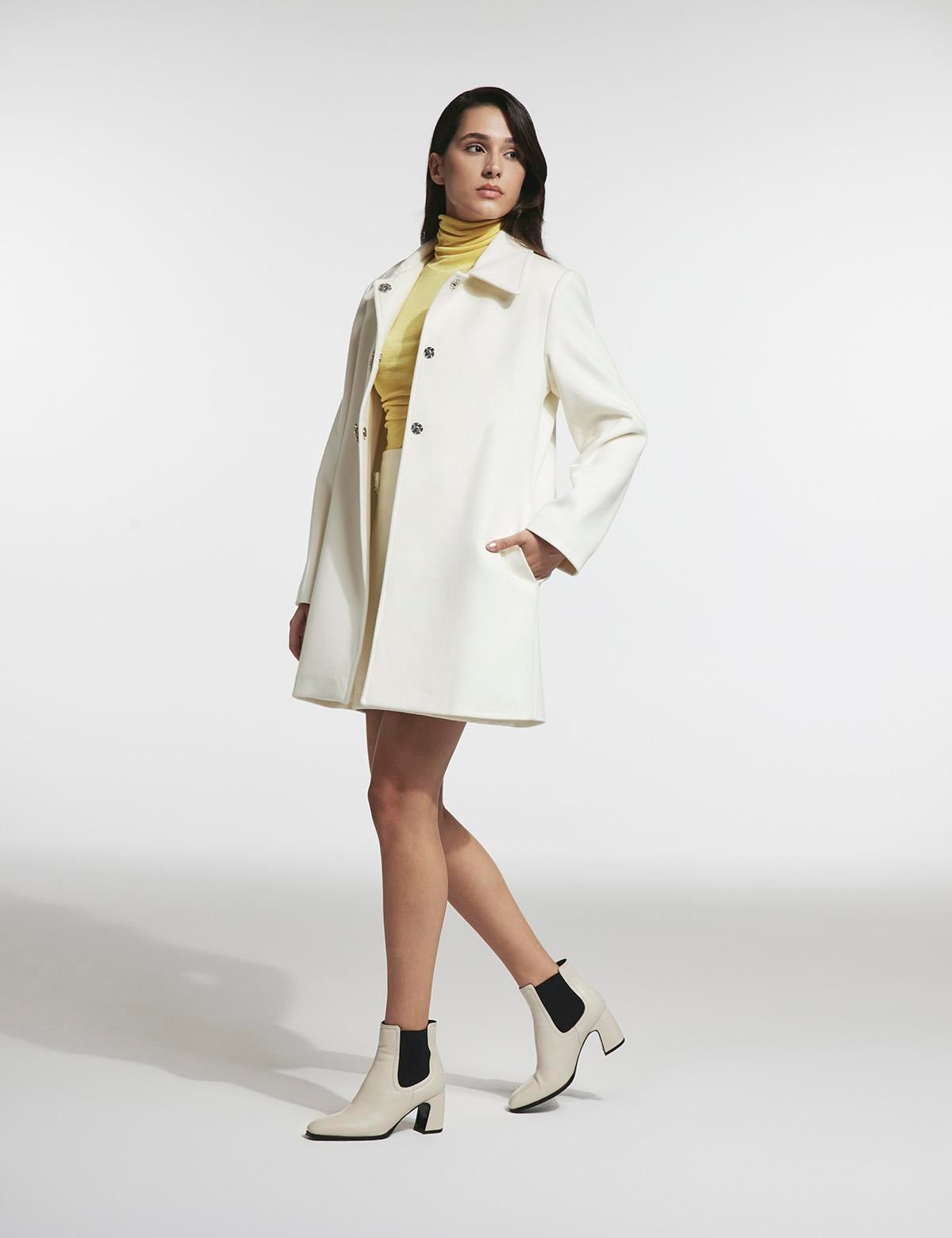 Rundy White Women's Coat