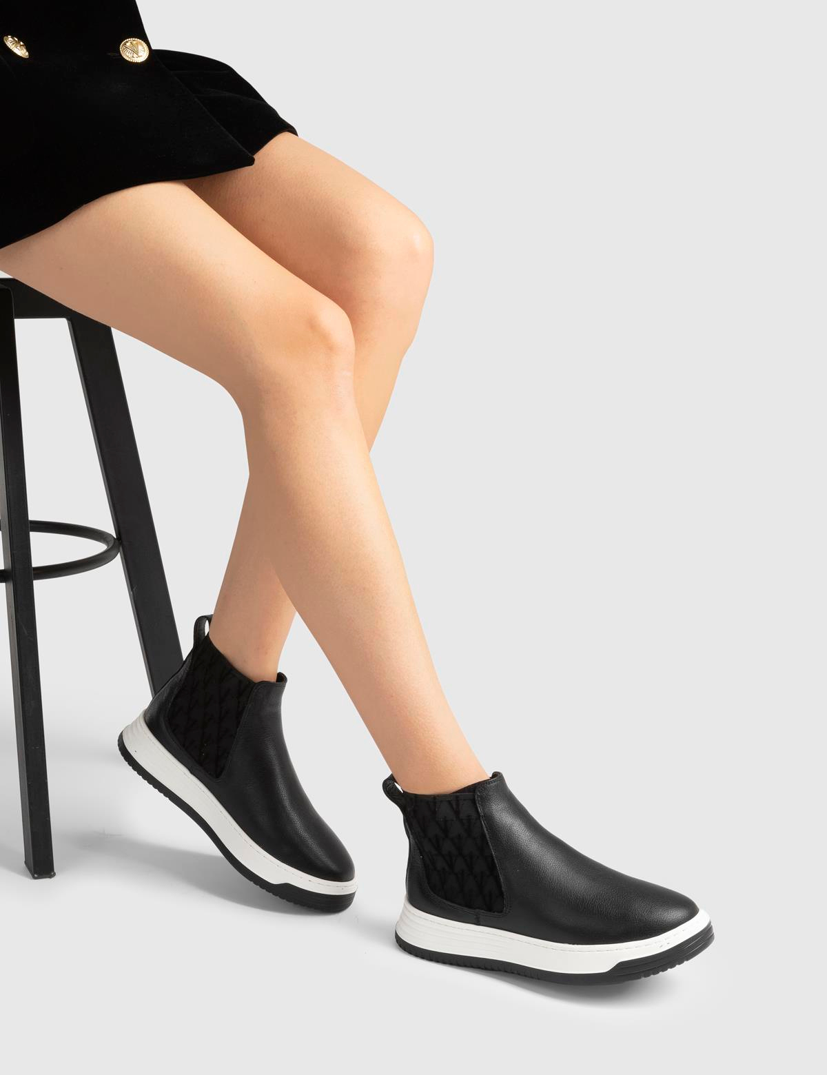 Stew Black Leather Women's Boot