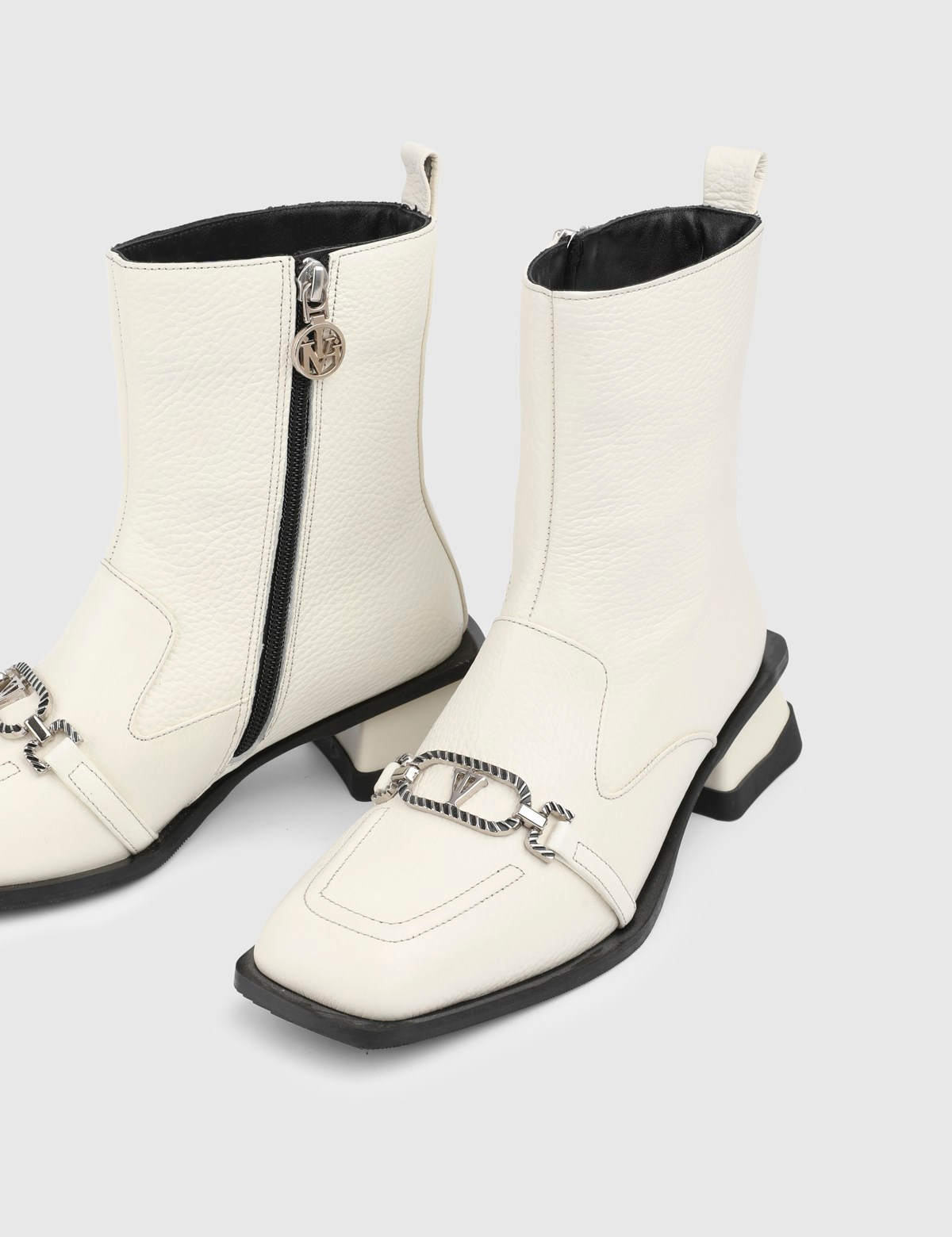 Taz Beige Leather Women's Boot