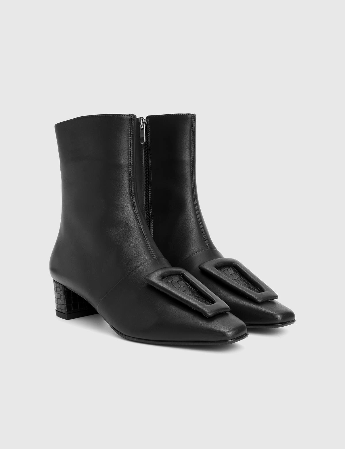 Tienta Black Crocodile Leather Women's Heeled Boot