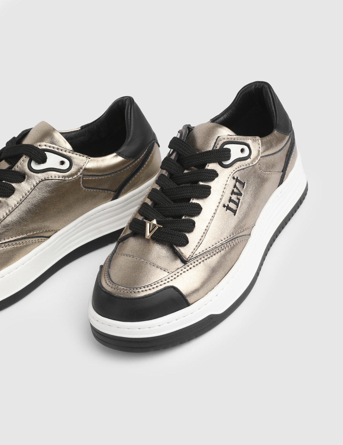Vernon Gold Leather Women's Sneaker