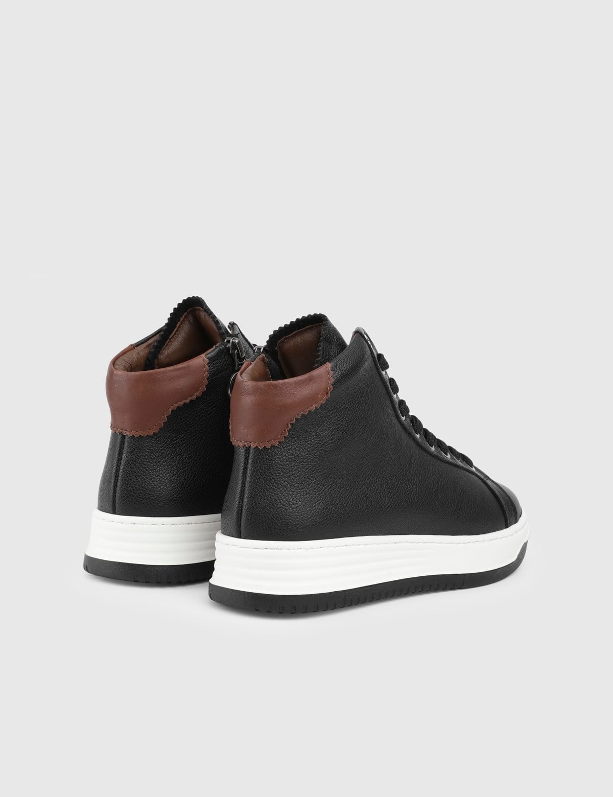 Vibe Black Leather Women's Boot