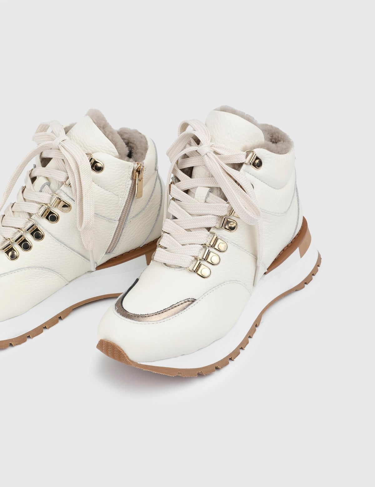 Wave Cream Leather Women's Boot