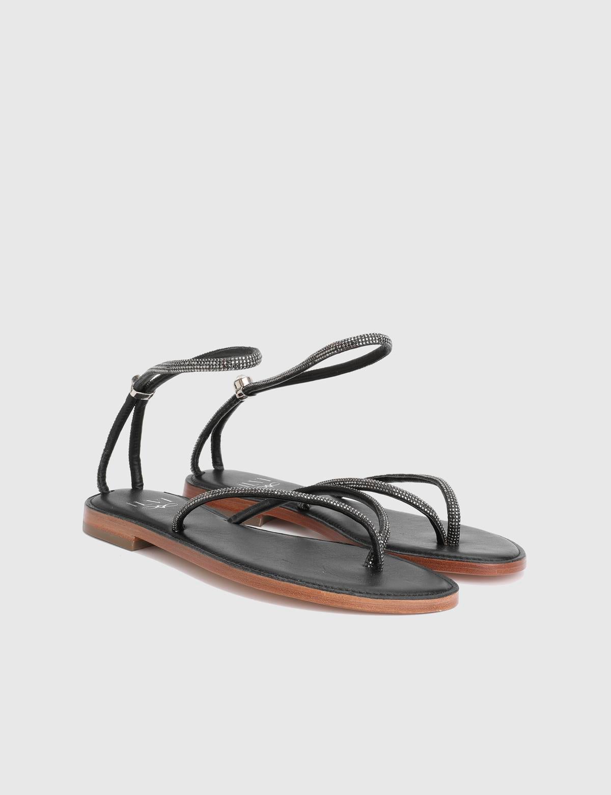 Yuhgara Black Floater Leather Women's Sandal