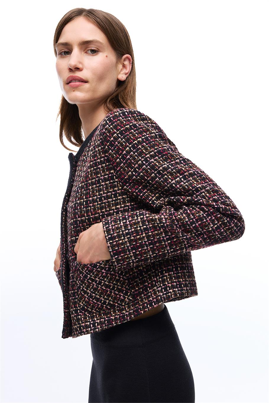 Aidias Regular Fit Kısa Boy Takma Kol Bisiklet Yaka Siyah Ceket