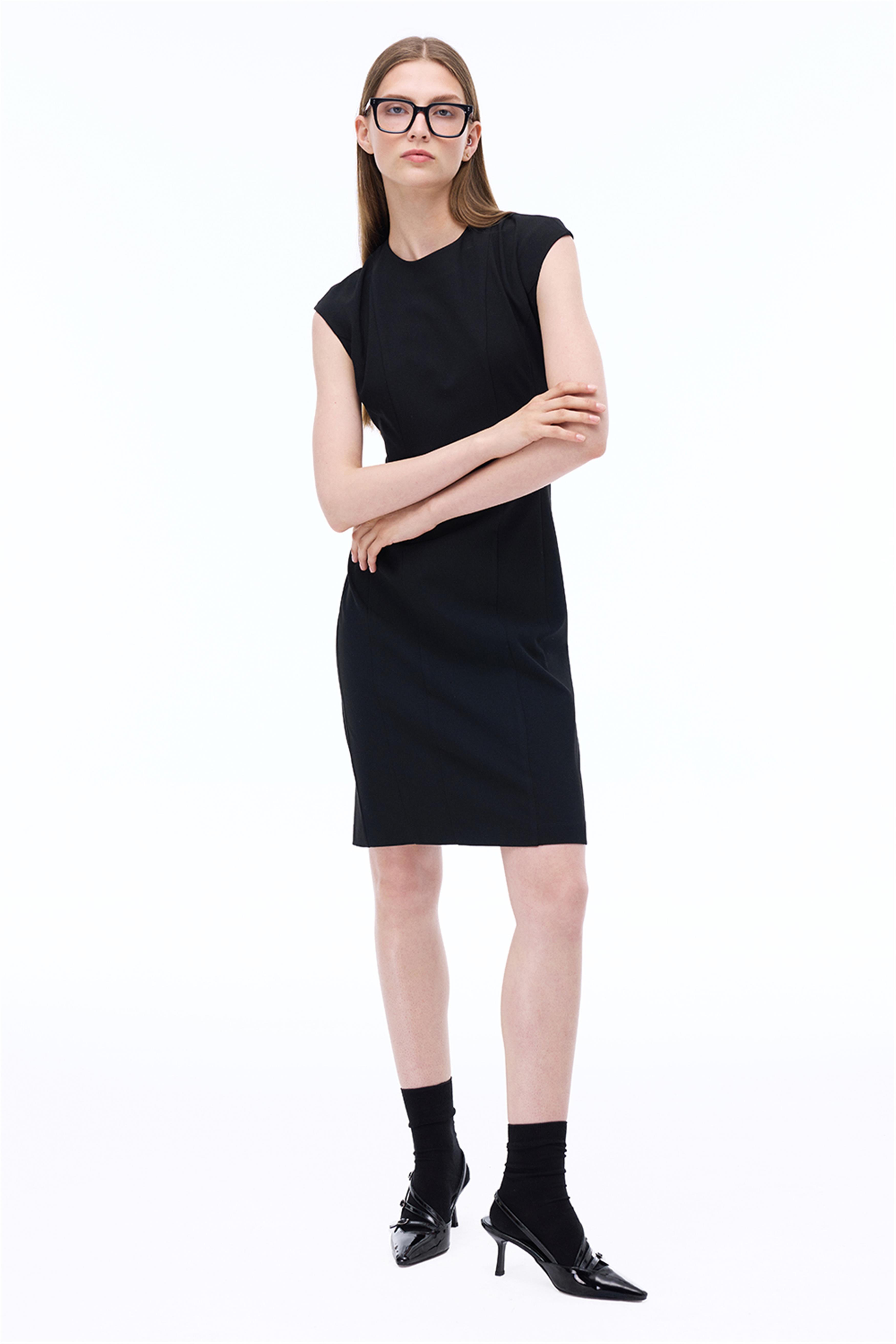 Always Slim Fit Diz Altı Düşük Kollu V-Yaka Siyah Elbise