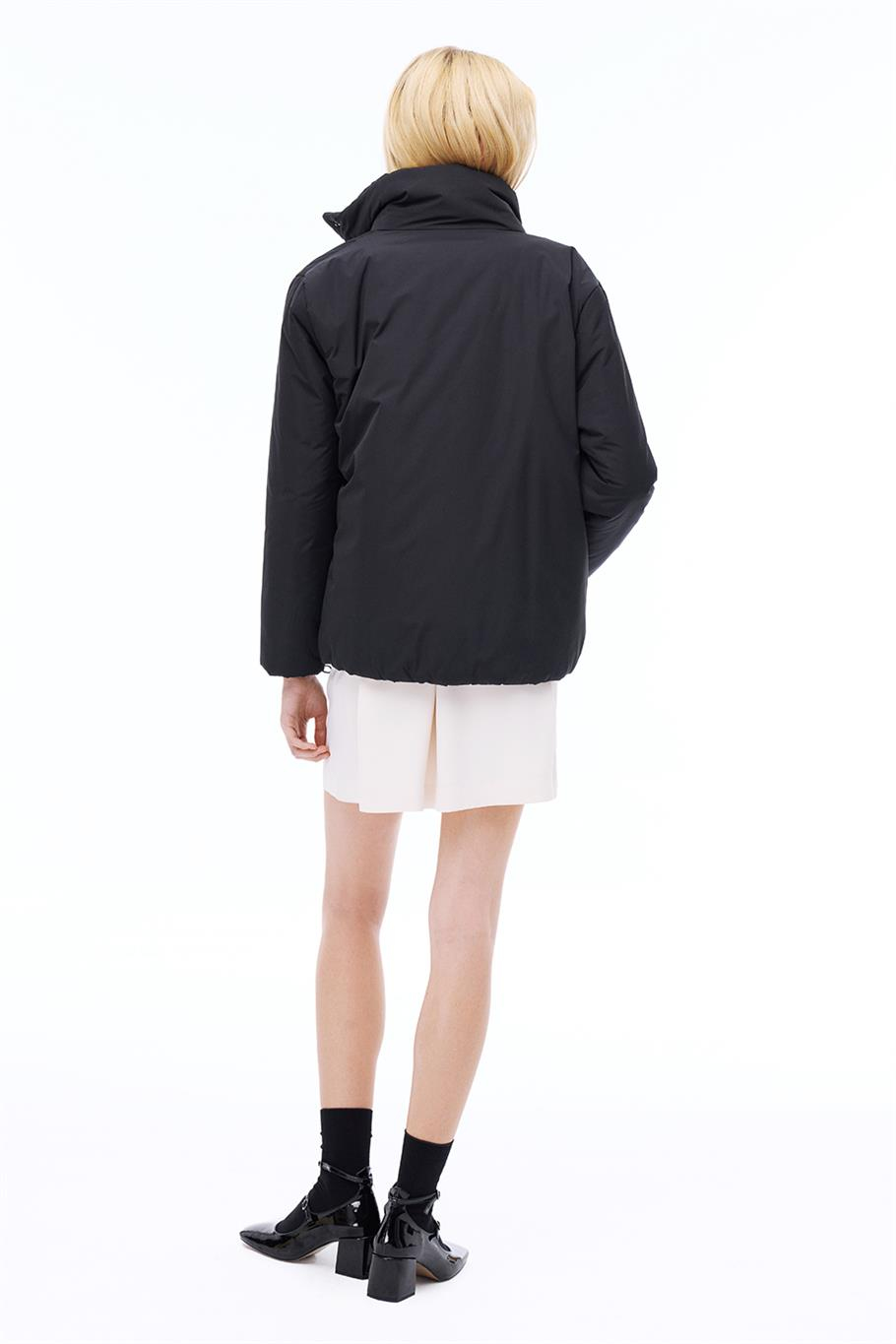 Awans Rahat Kalıp Kısa Boy Takma Kol Hakim Yaka Siyah Mont