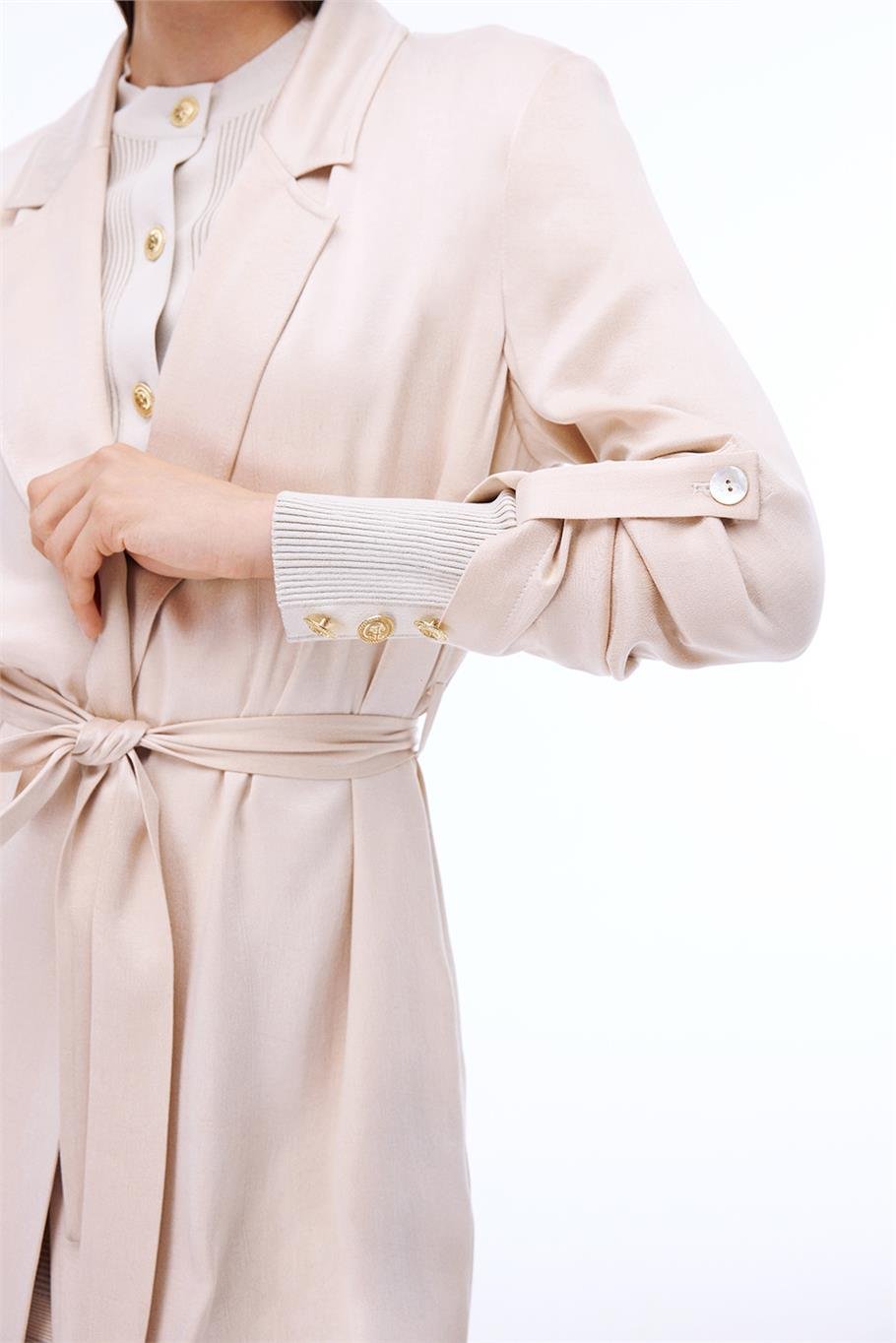 Bambuck Regular Fit Diz Üstü Düşük Kollu Ceket Yaka Bej Renk Trenckot