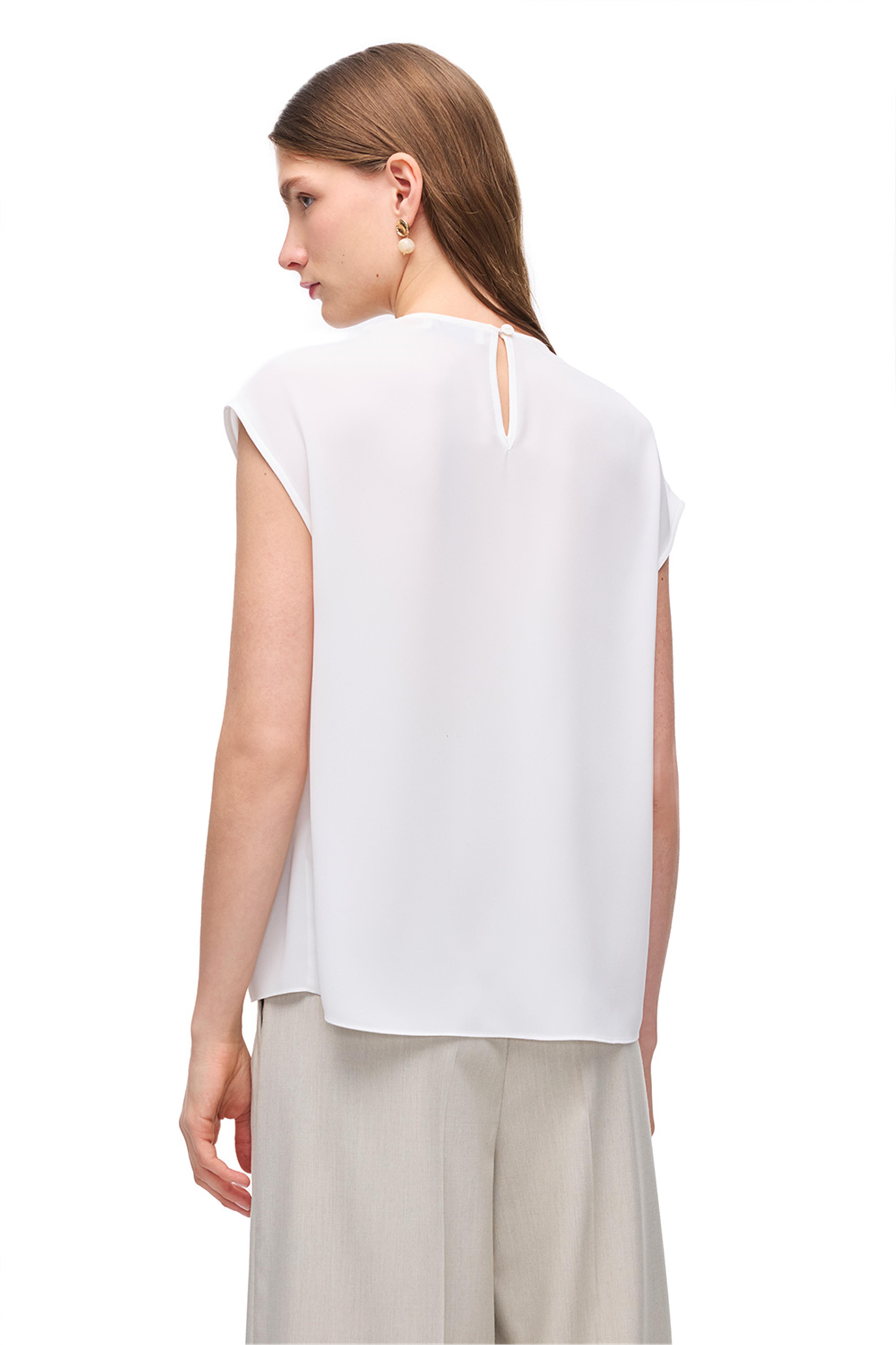 Beyaz Ametist Rahat Kalıp Bisiklet Yaka Bluz