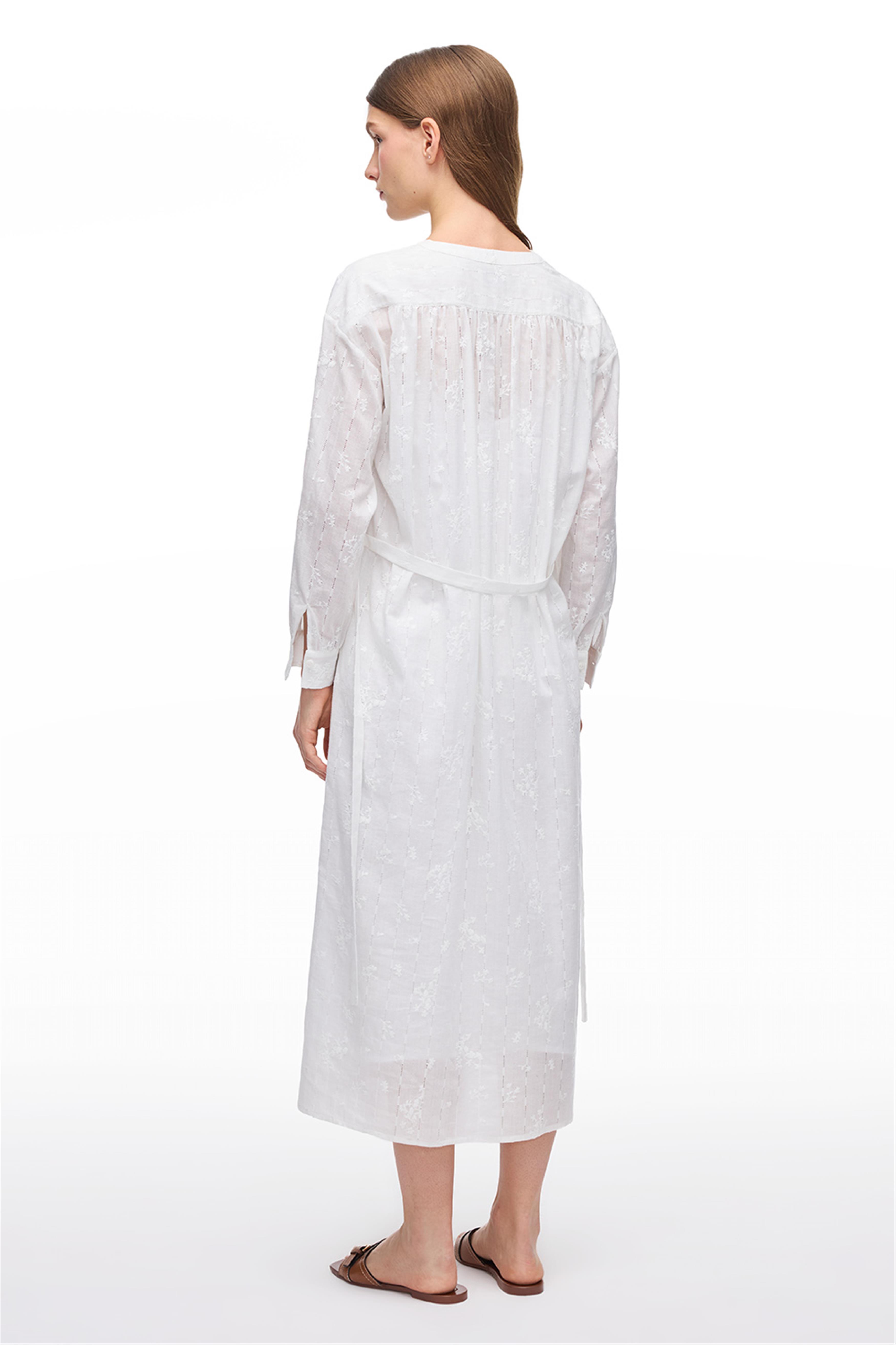 Beyaz Hakim Yaka Pamuklu Elbise