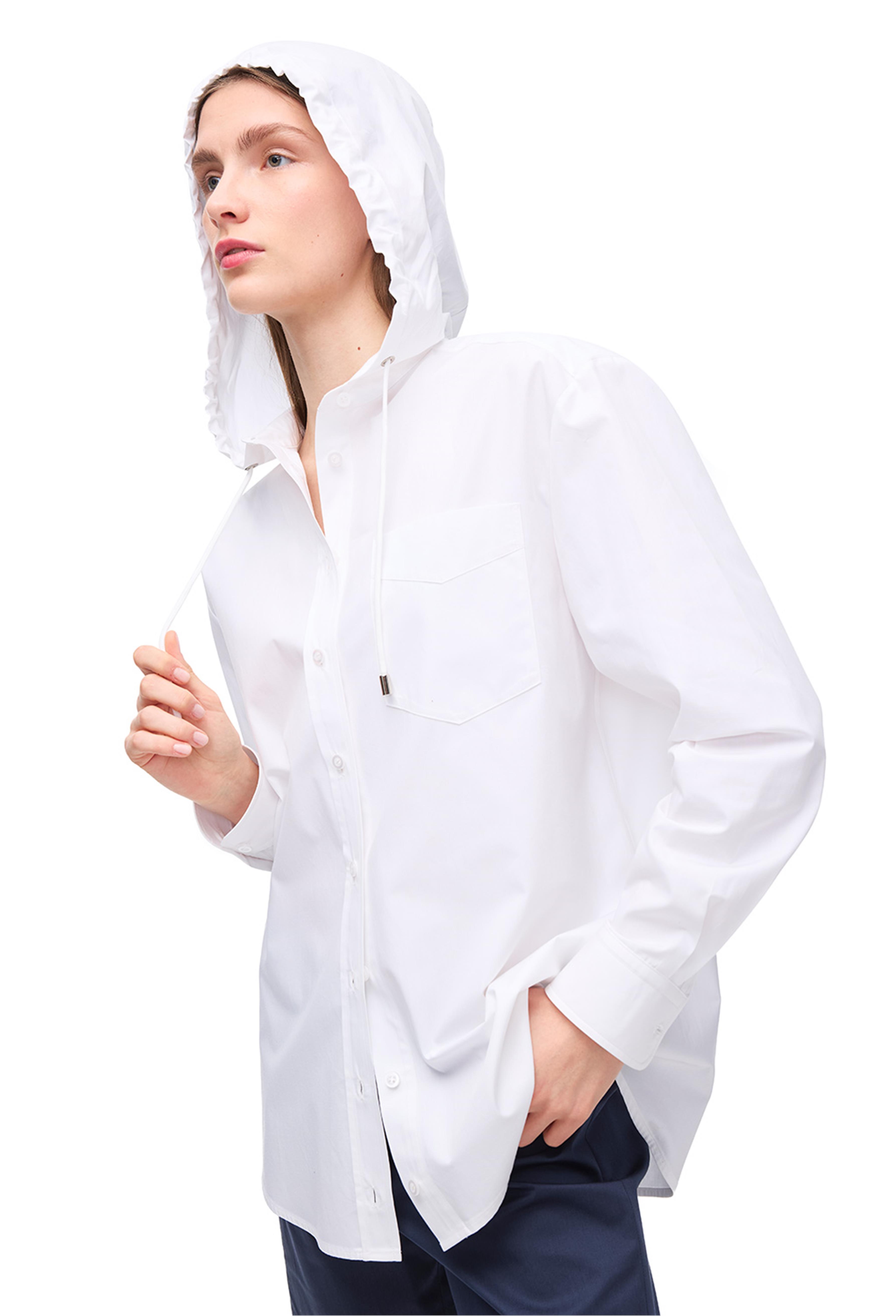 Beyaz Kapüşonlu Gömlek