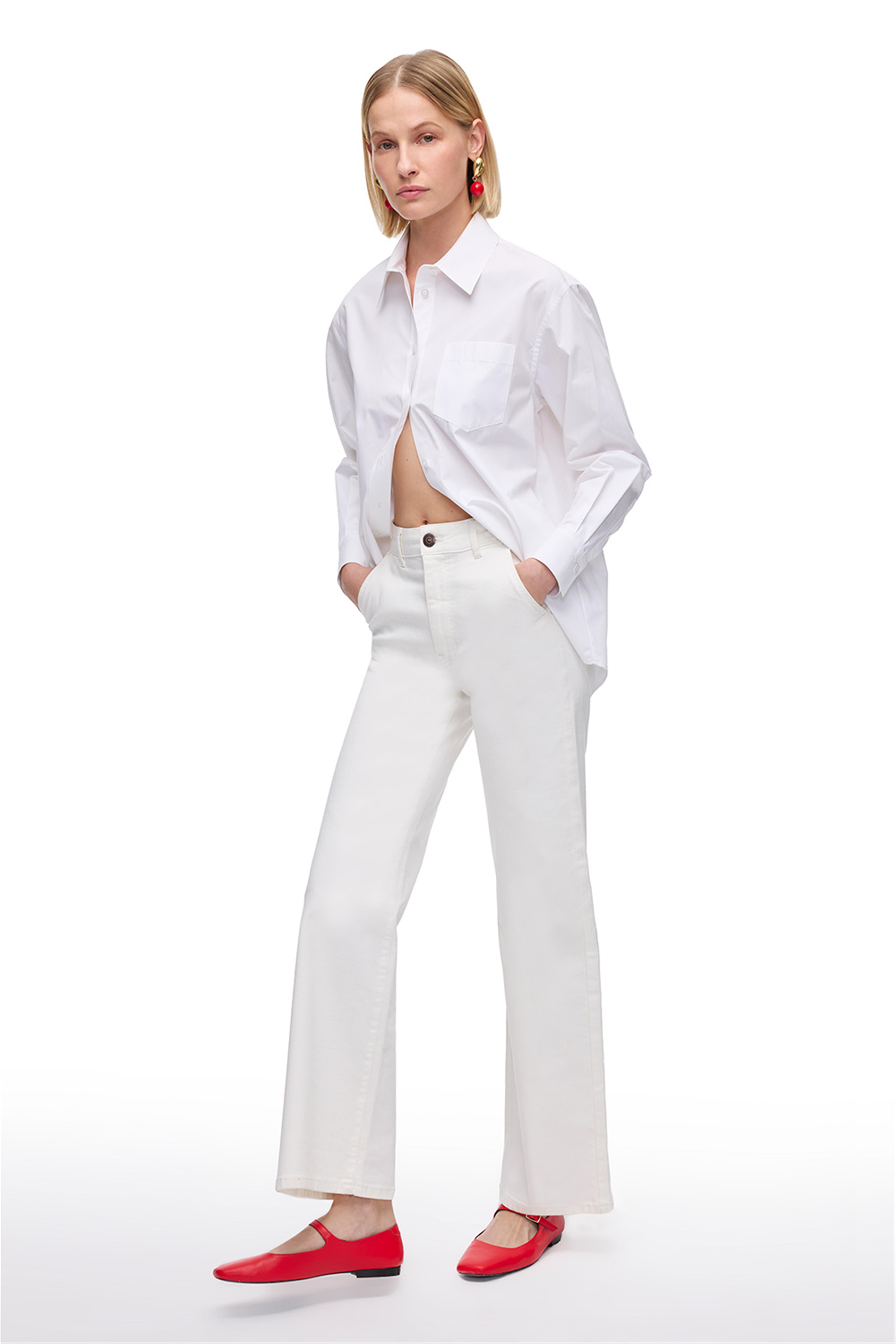 Beyaz Rahat Kalıp Gömlek