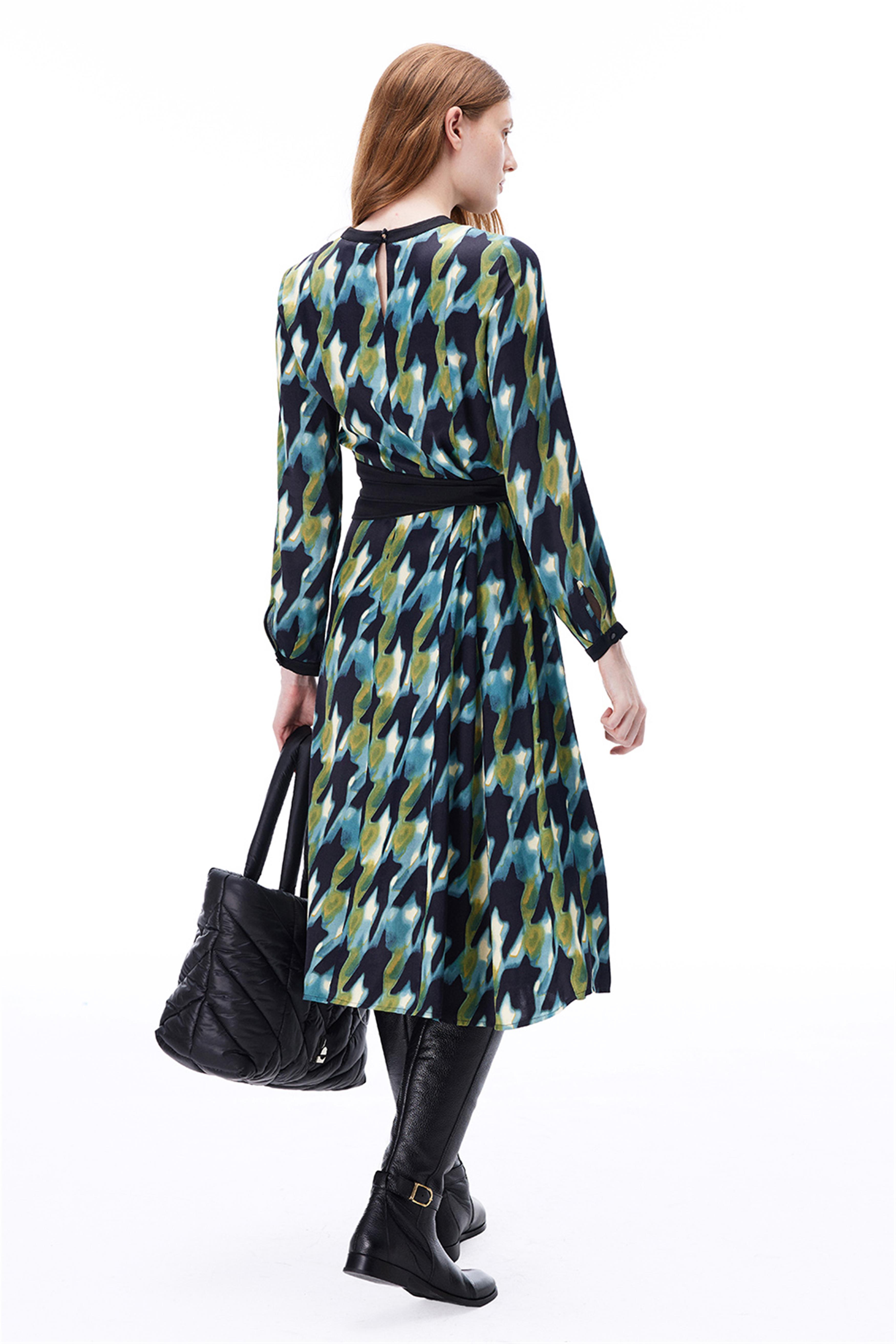 Bladders Rahat Kalıp Diz Üstü Takma Kol Bisiklet Yaka Çok Renkli Elbise