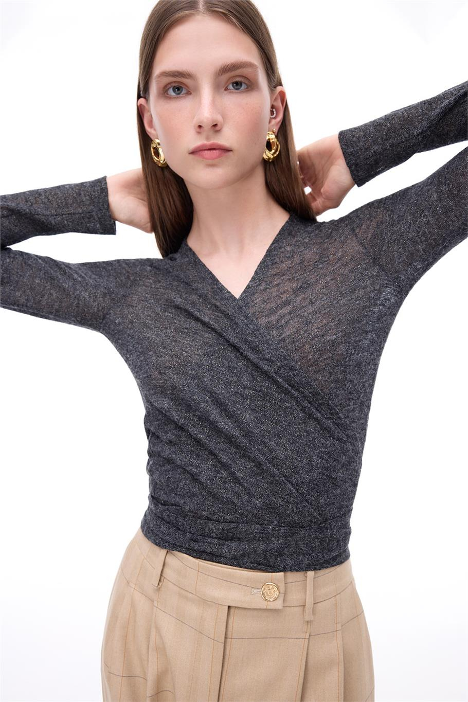 C704 Bonnie Slim Fit V-Yaka Hirka