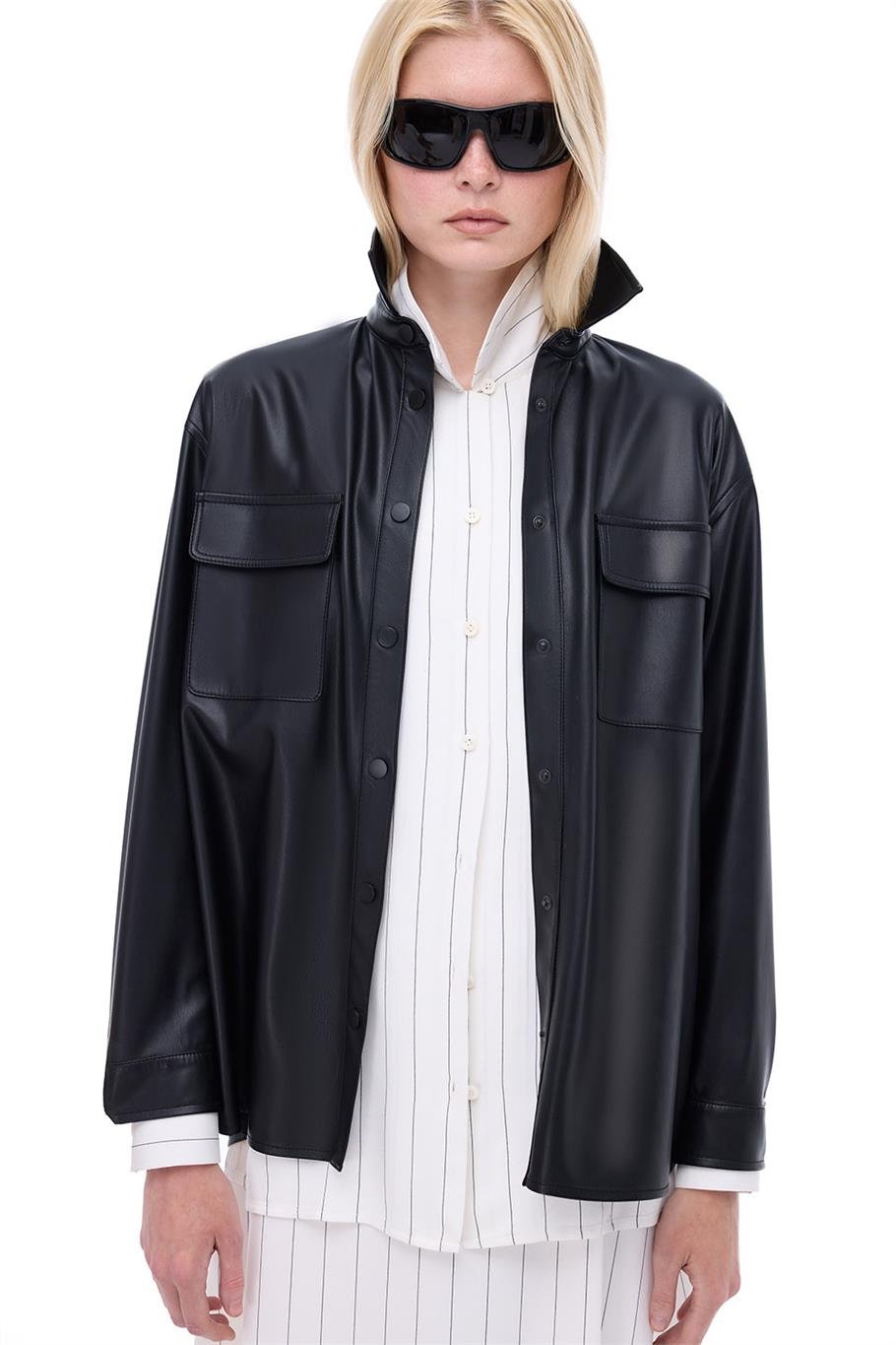 Dark Rahat Kalıp Takma Kol Gömlek Yaka Siyah Renk Kadın Gömlek