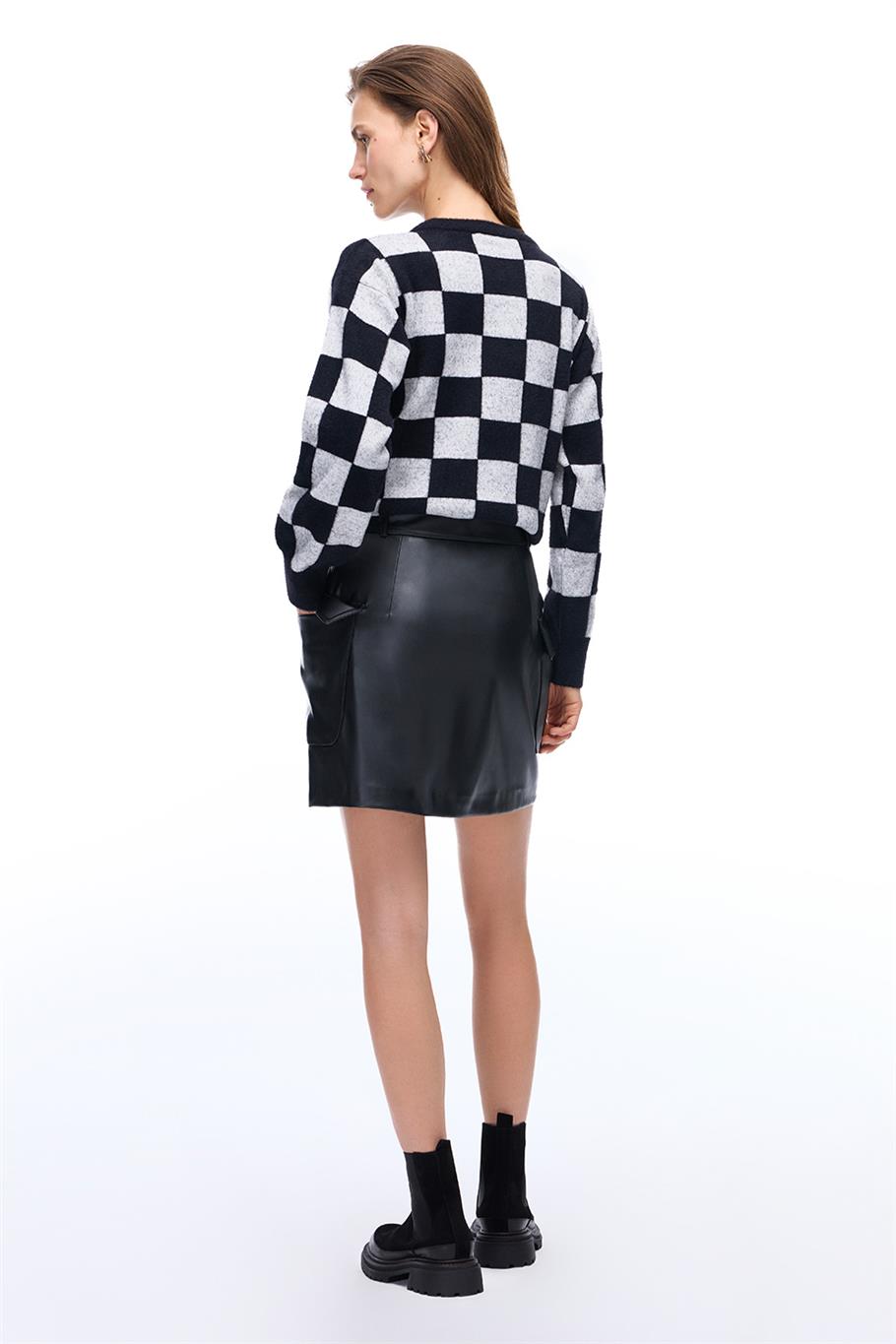 Dark Siyah Renk Etek