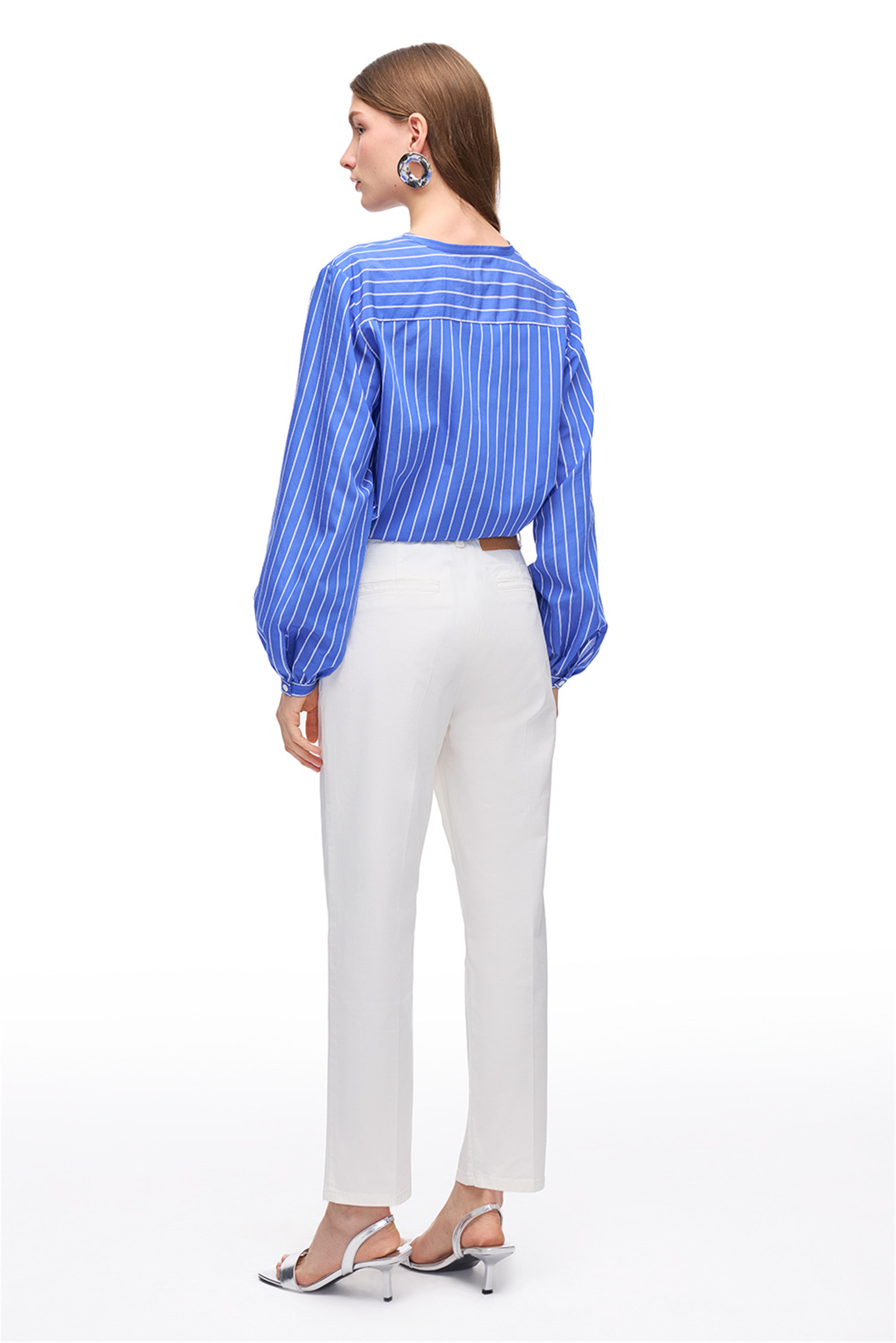 Ekru Yüksek Bel Bilek Boy Düz Paça Denim Pantolon