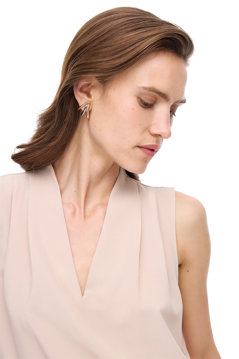 Farewell Regular Fit Sıfır Kol V-Yaka Nude Renk Kadın Bluz