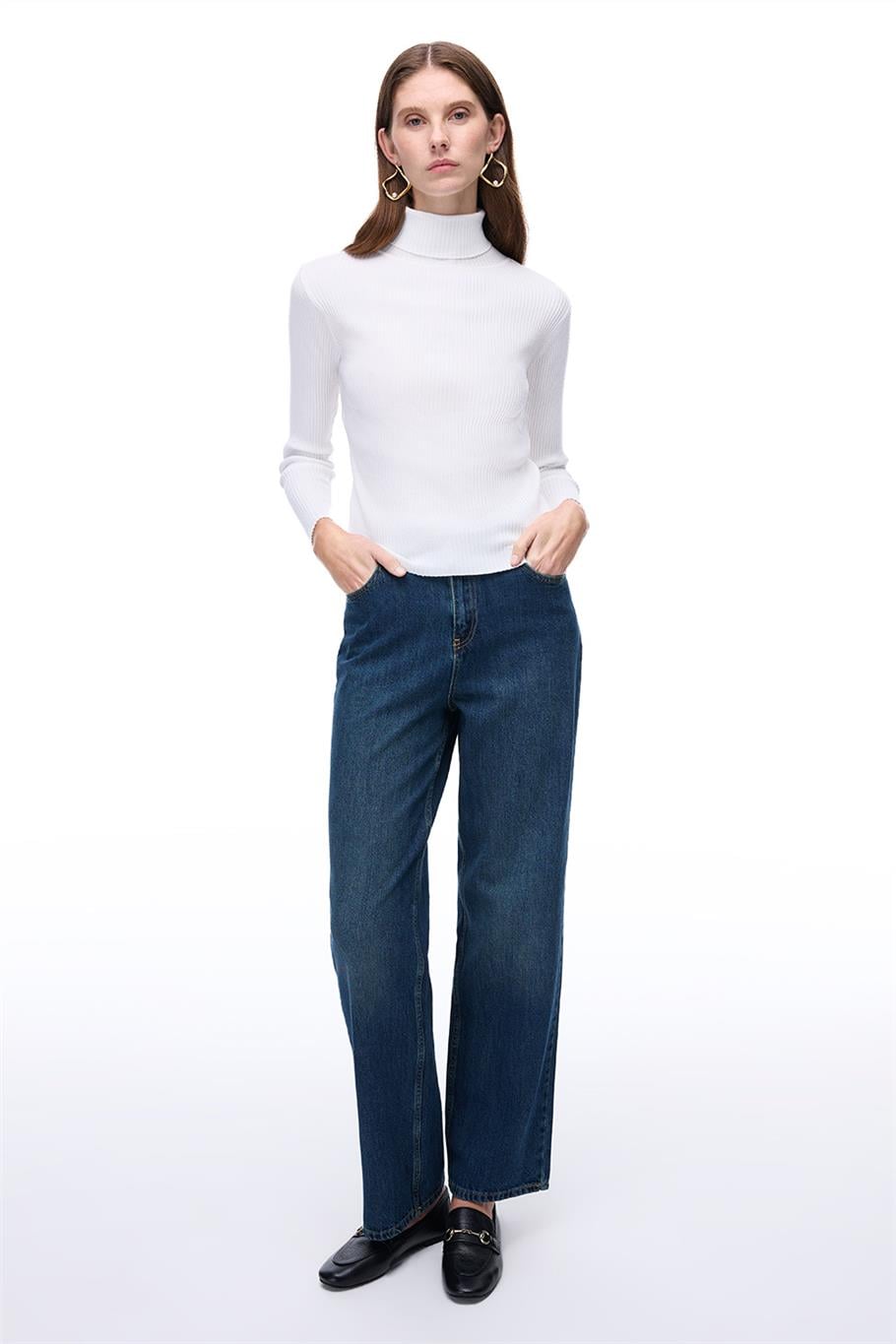 İllas Slim Fit Standart Boy Ekru Renk Kadın Triko Bluz
