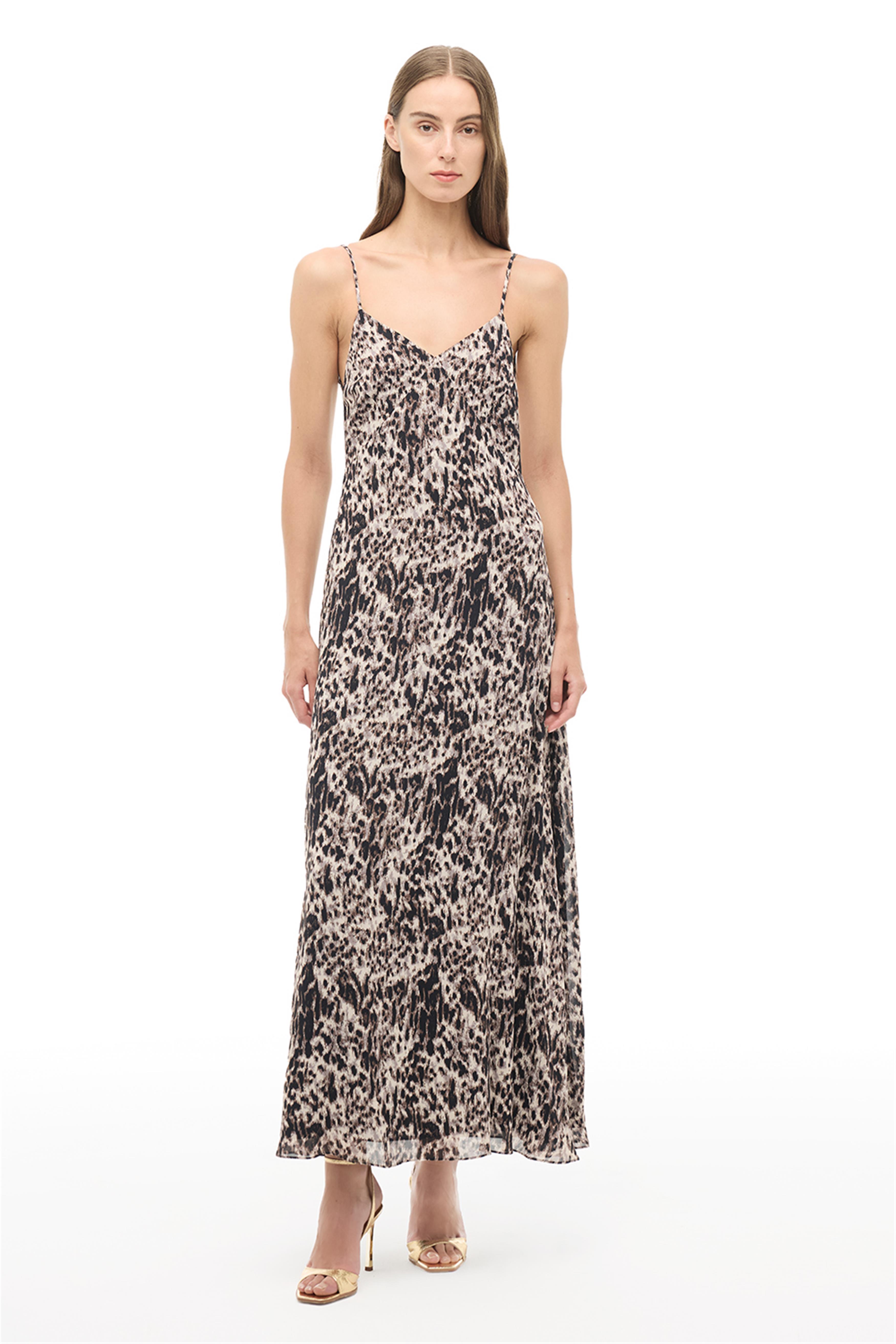 Kahverengi V-Yaka Uzun Elbise