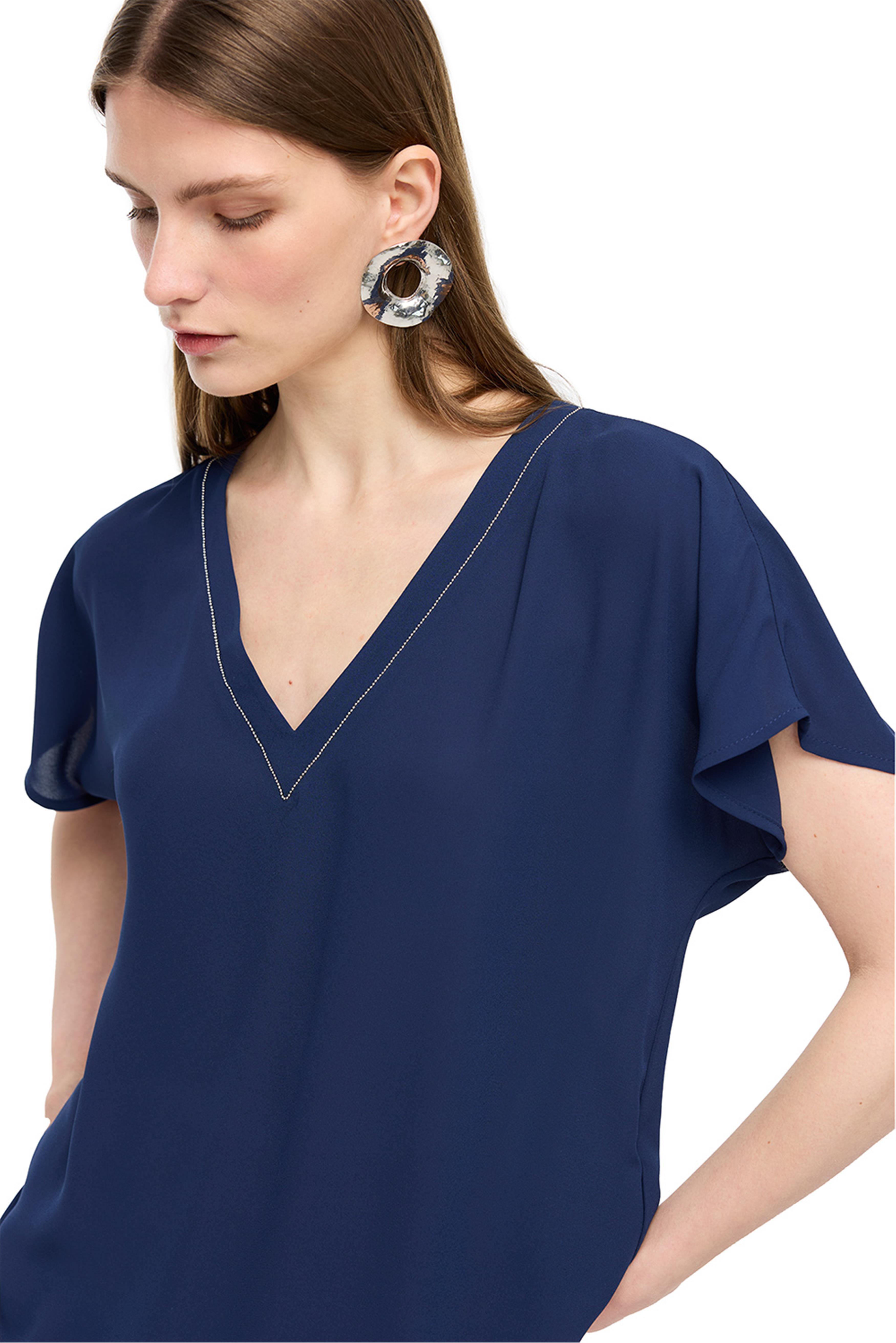 Lacivert V Yaka Rahat Kalıp Bluz