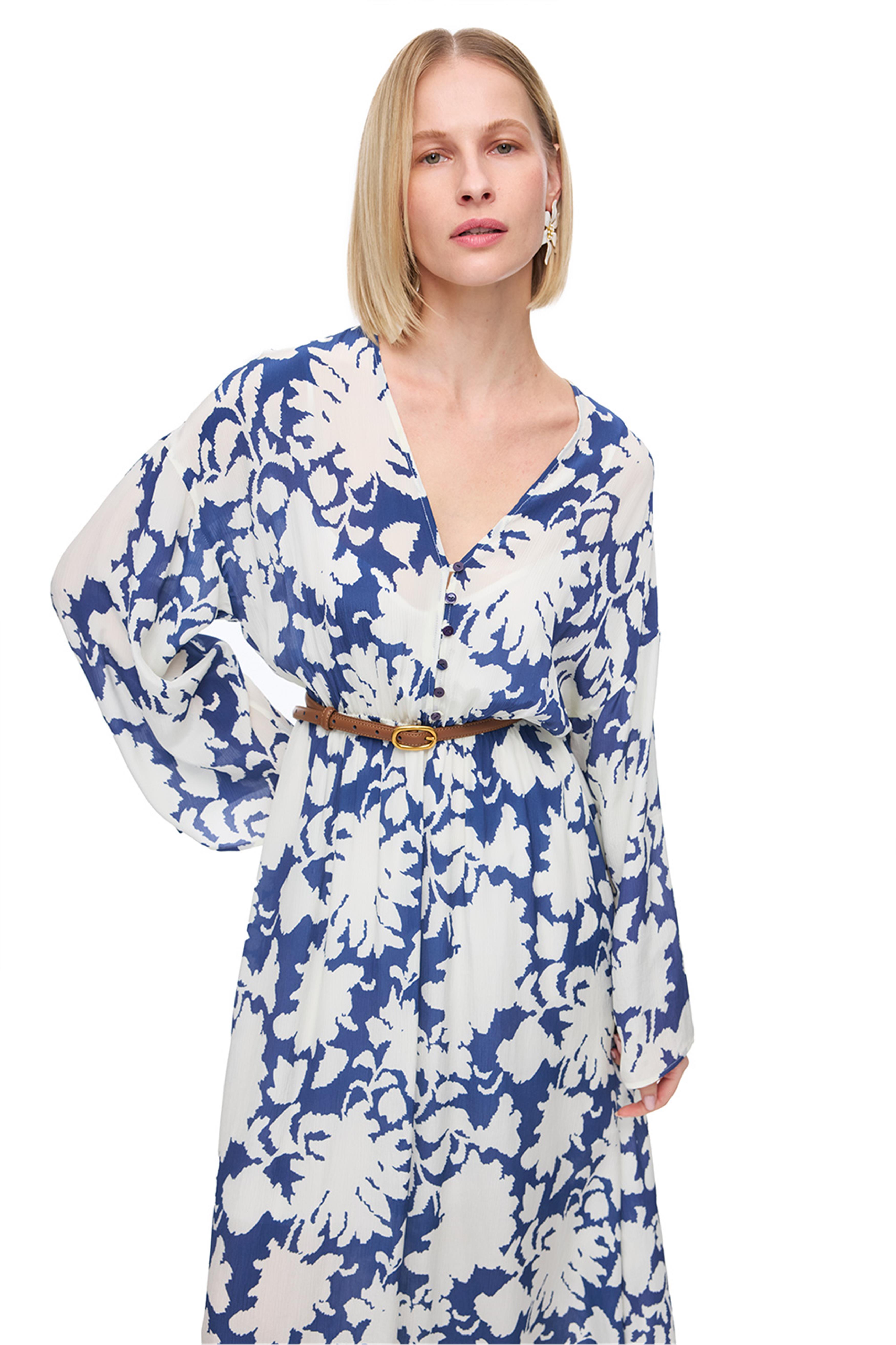 Mavi Çiçek Desenli Uzun Kollu Elbise