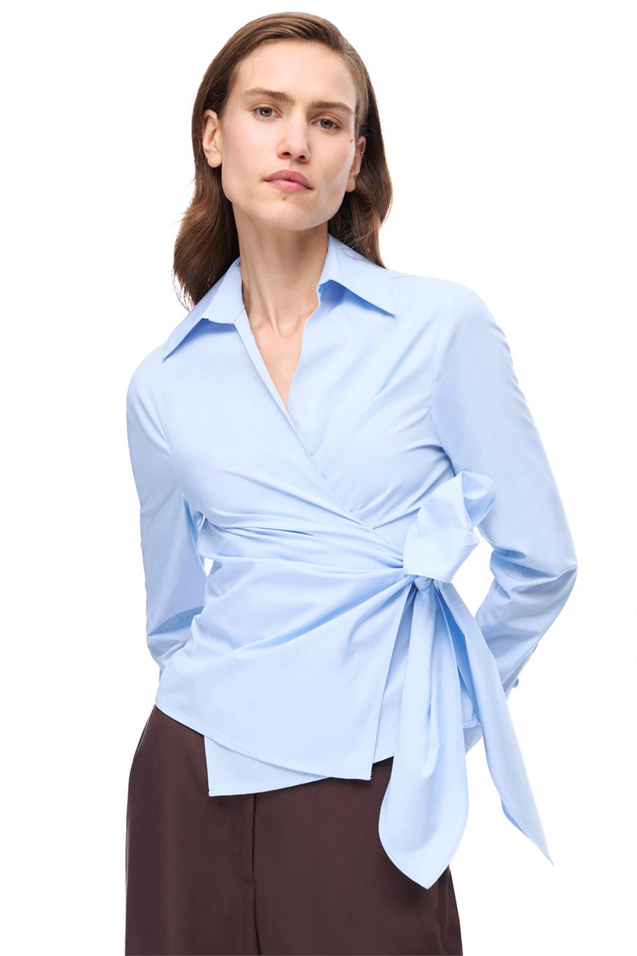 Mavi Klasik Yaka Gömlek