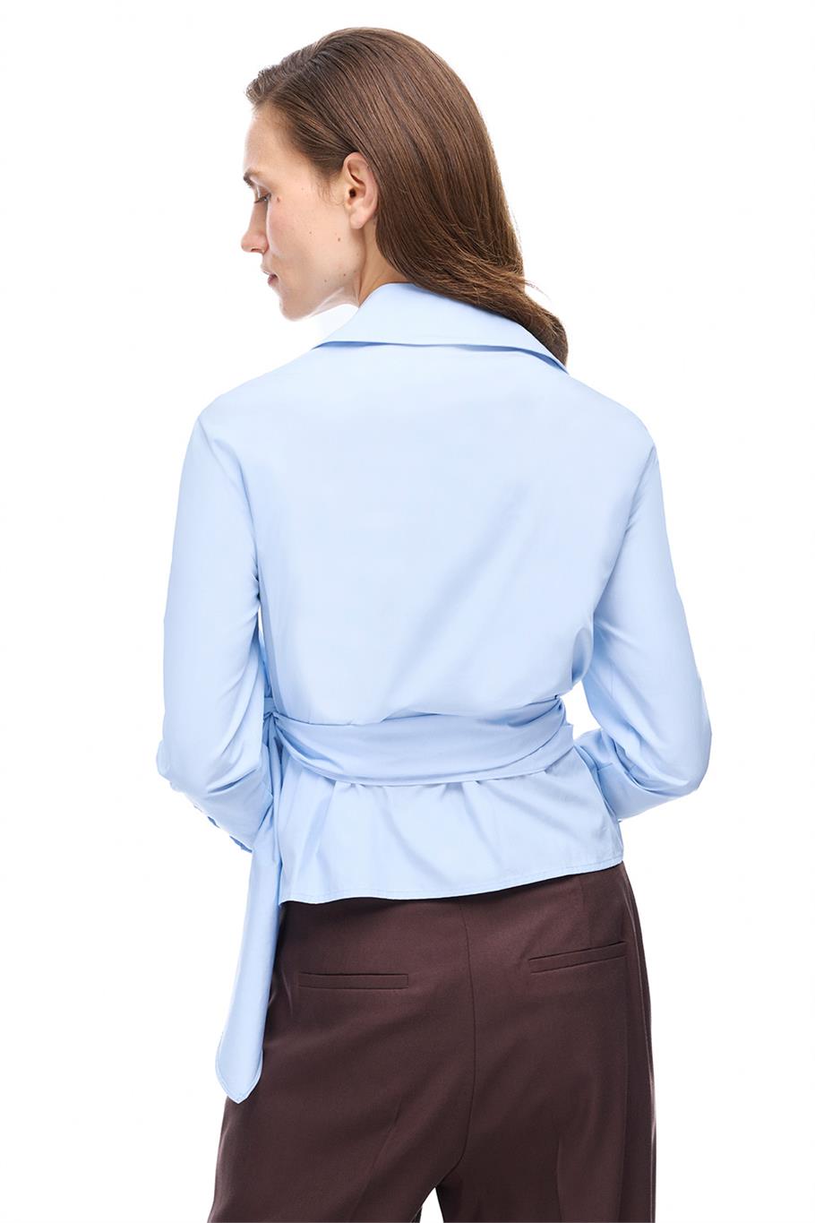 Mavi Klasik Yaka Gömlek