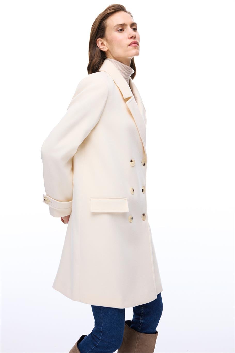 Mona Regular Fit Diz Üstü Takma Kol Erkek Yaka Ekru Kaban