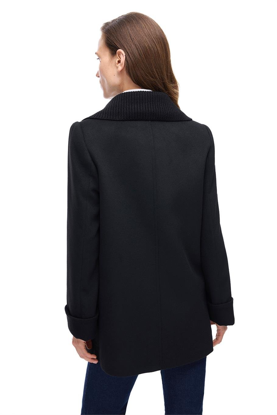 Mona Regular Fit Kısa Boy Takma Kol Erkek Yaka Siyah Renk Kadın Kaban