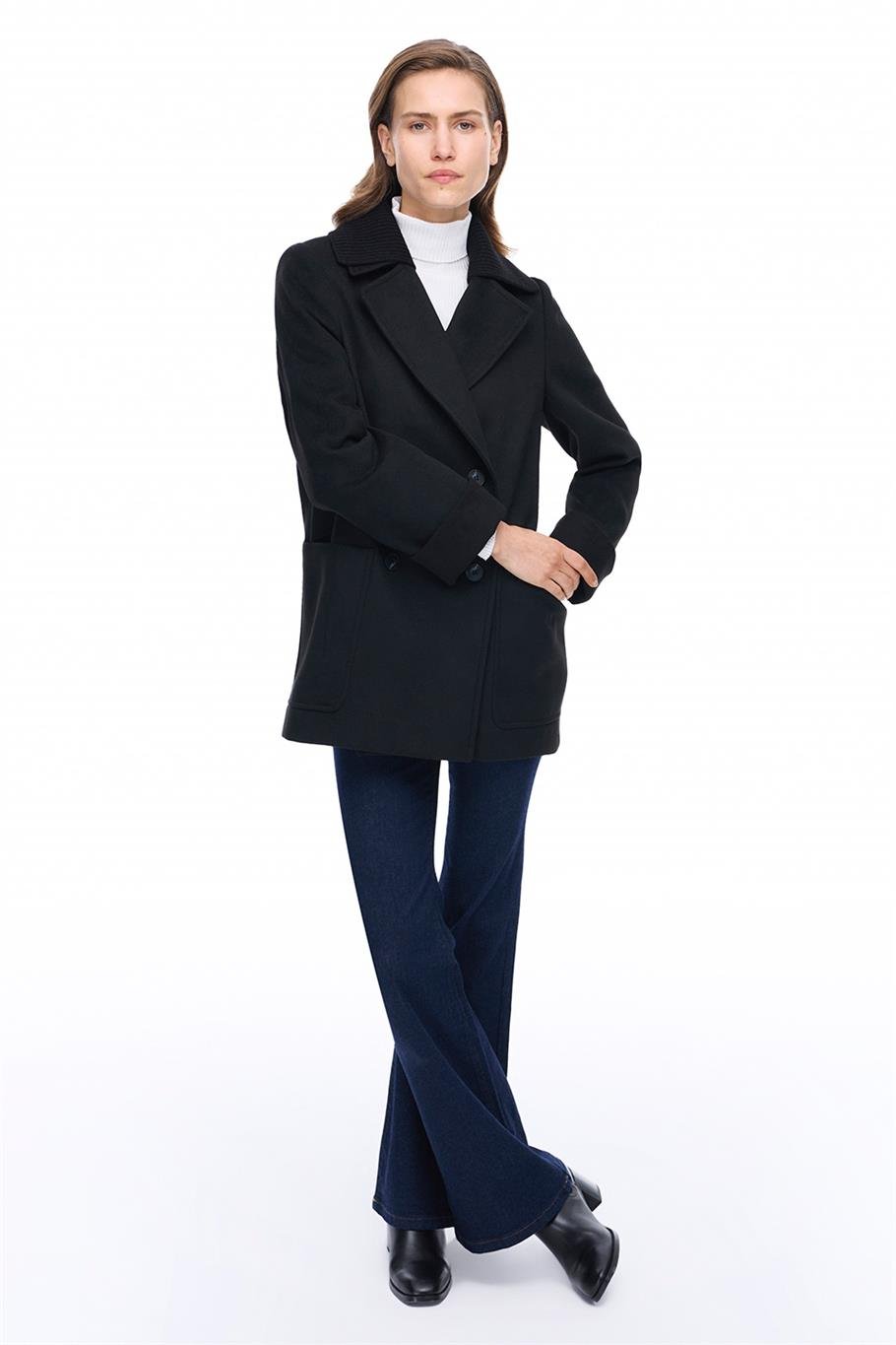 Mona Regular Fit Kısa Boy Takma Kol Erkek Yaka Siyah Renk Kadın Kaban