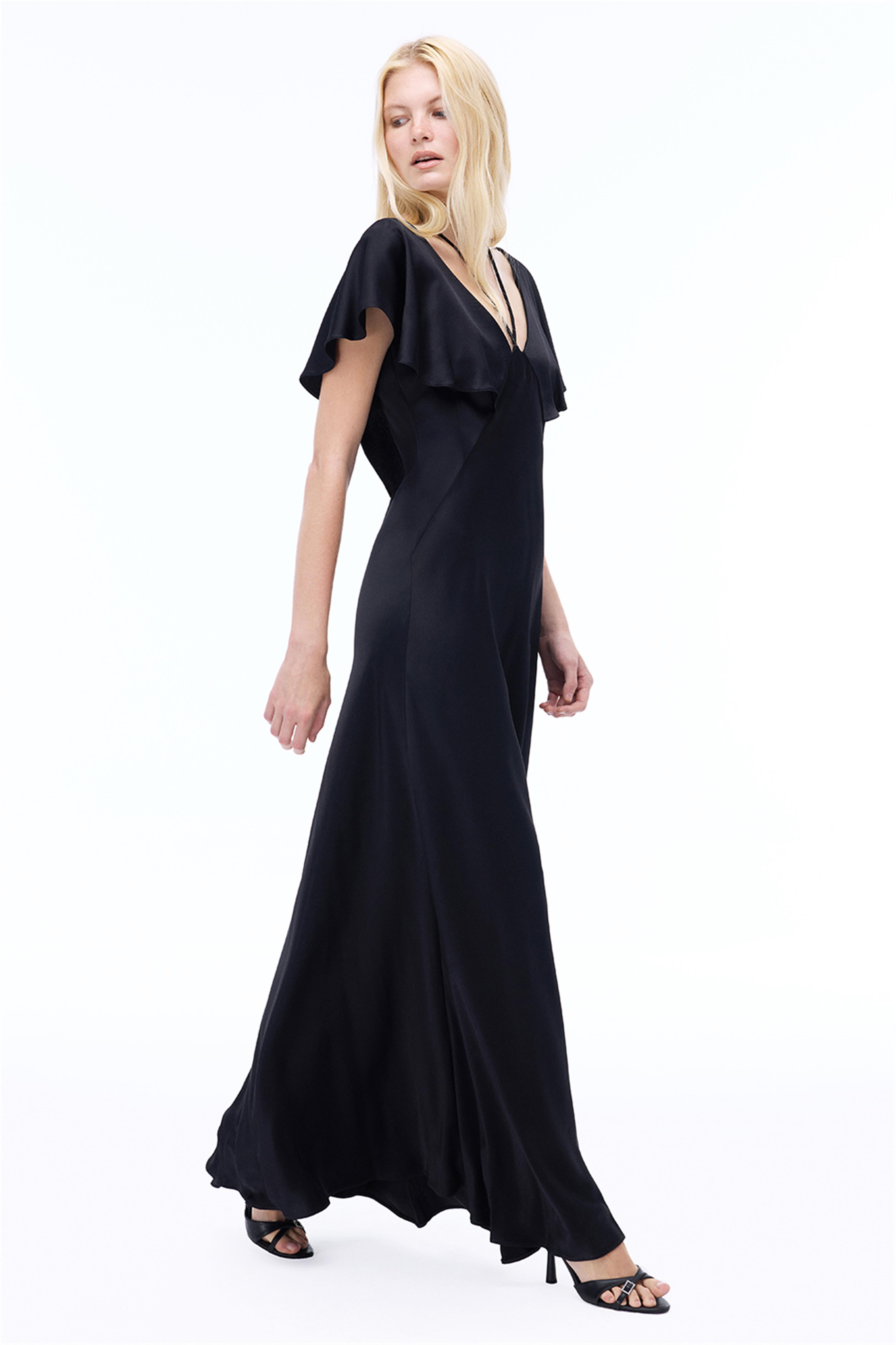 Pandoras Regular Fit Bilek Boy Sıfır Kol V-Yaka Siyah Elbise