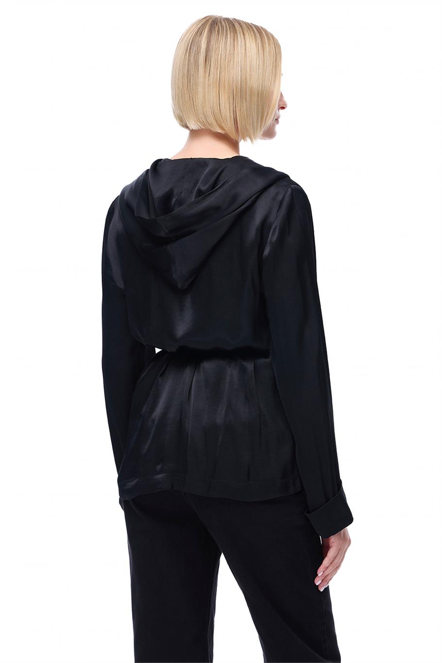 Safira Rahat Kalıp Takma Kol Siyah Renk Kimono