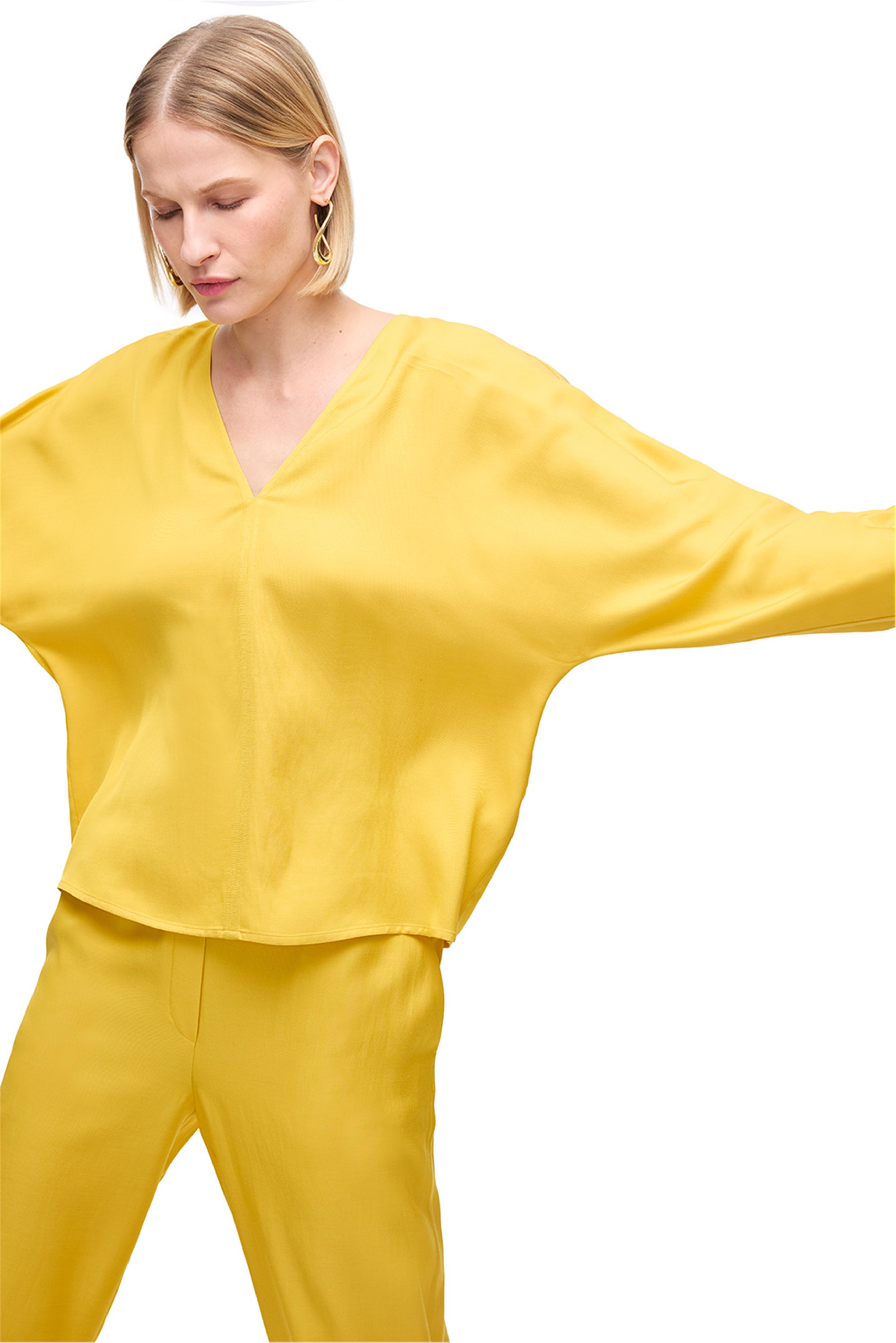 Sarı Gömlek Yaka Uzun Kollu İpek Karışımlı Bluz