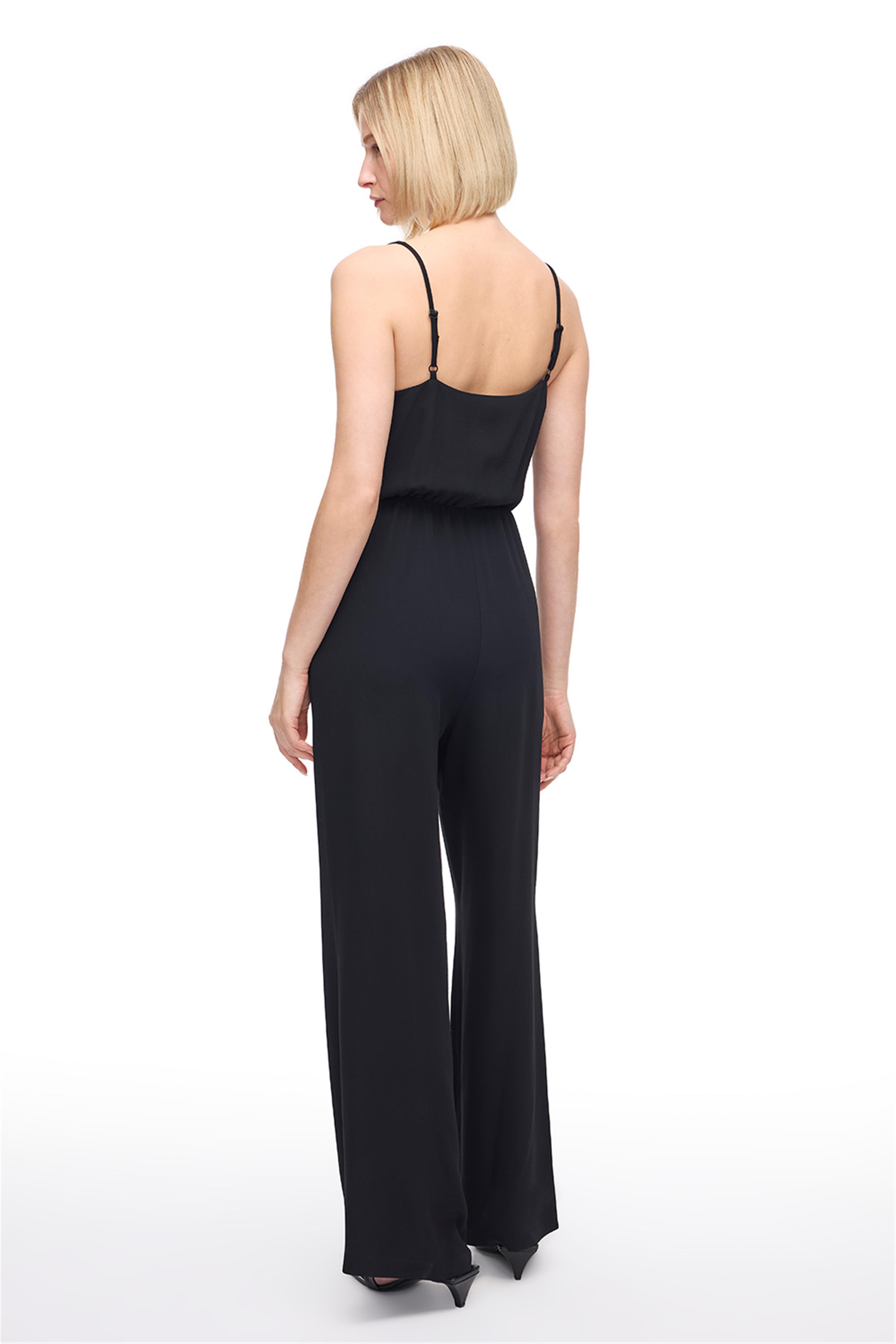 Siyah Askılı Siyah Tulum