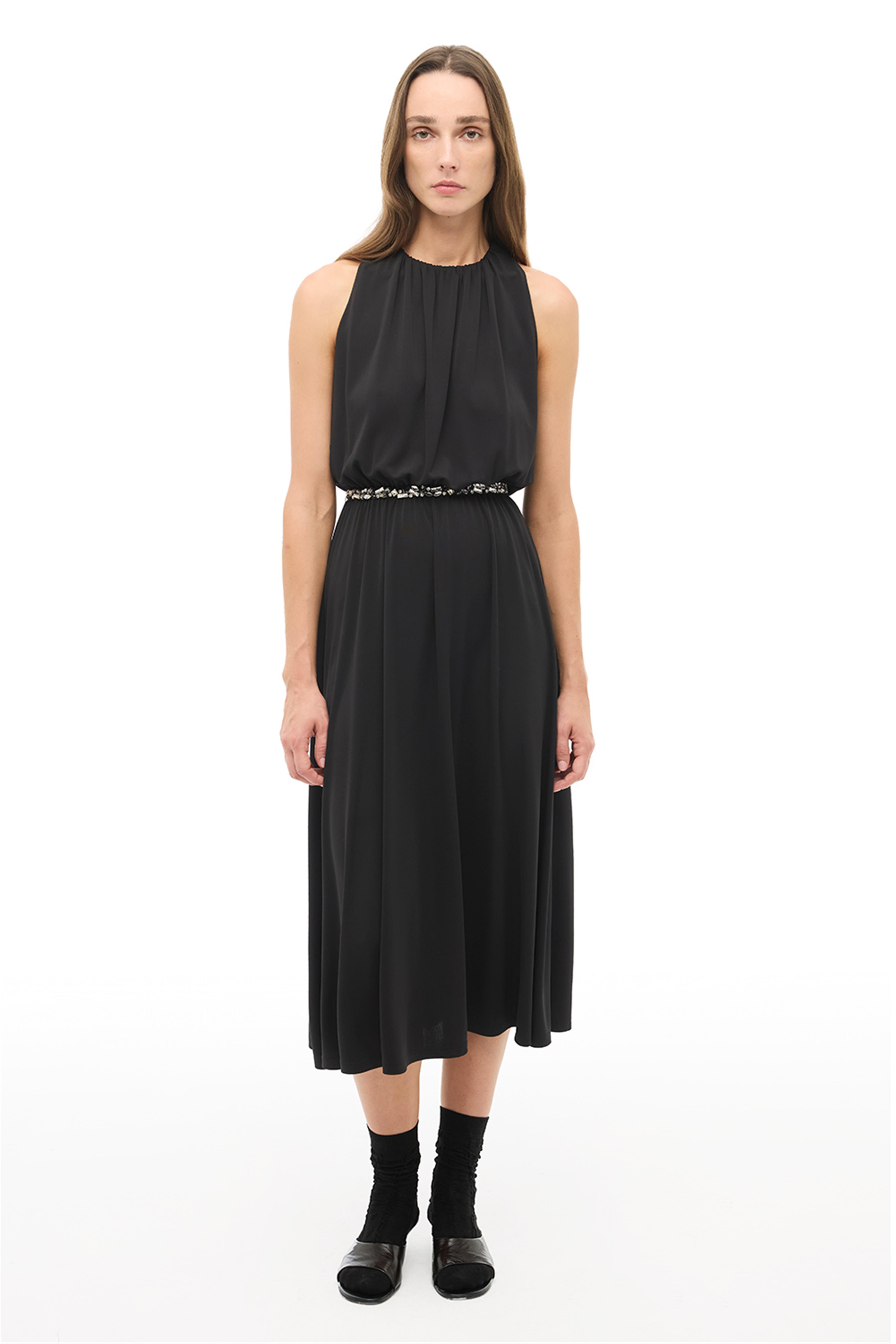 Siyah Bisiklet Yaka Slim Fit Uzun Elbise