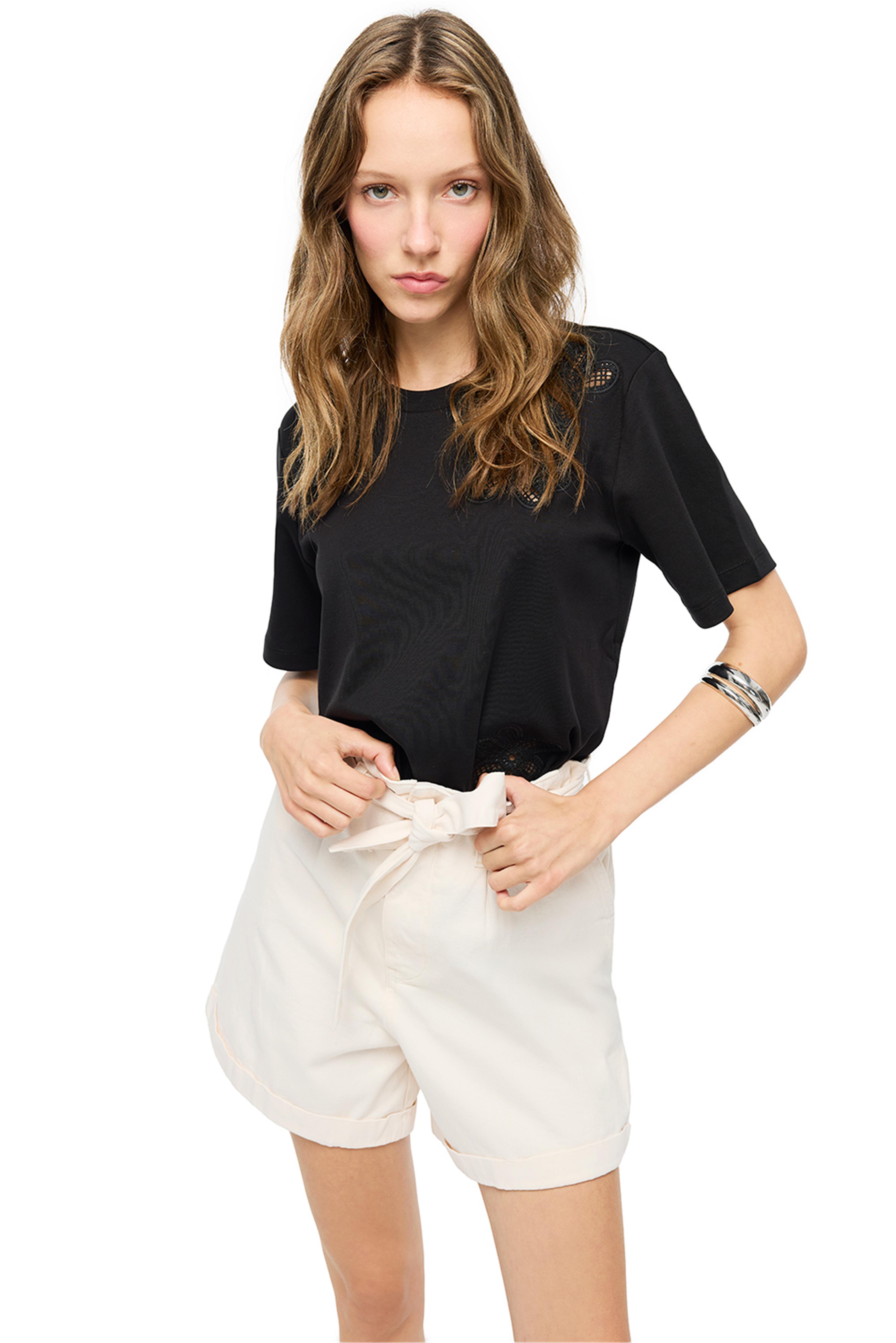 Siyah Çizgili Bisiklet Yaka Pamuklu Tişört