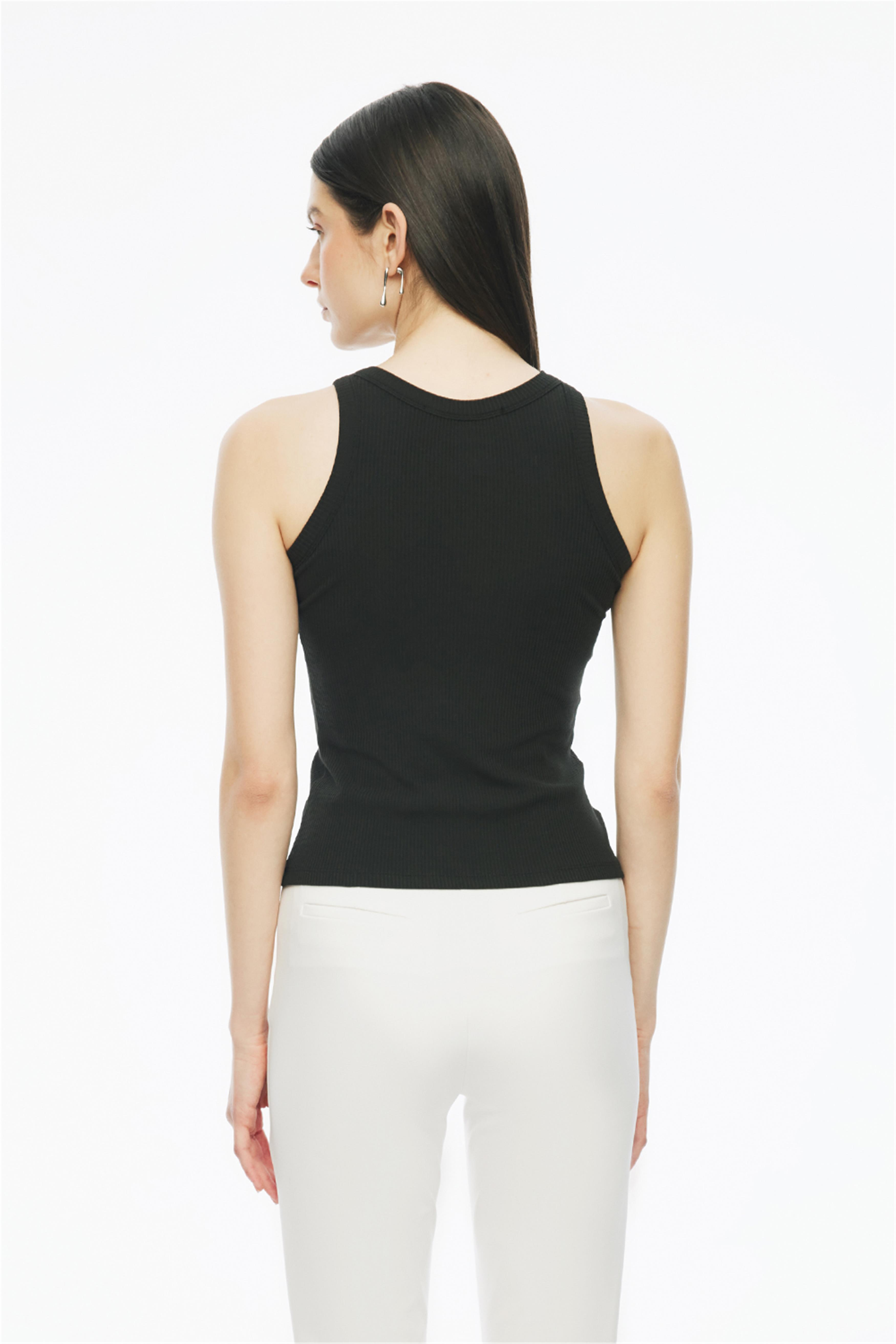 Siyah Daminas Slim Fit Bisiklet Yaka Sıfır Kol Bluz