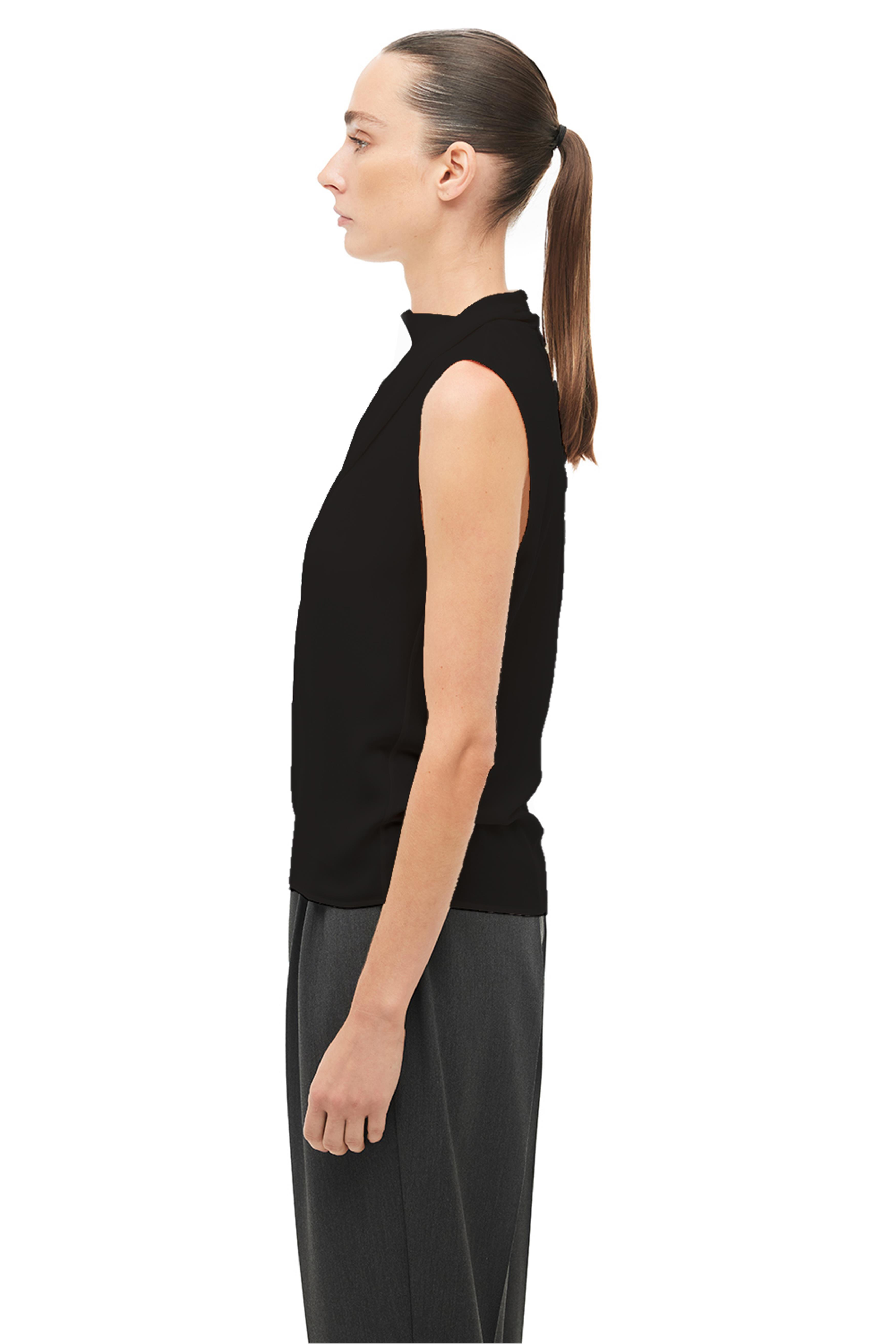 Siyah Degaje Yaka Bluz