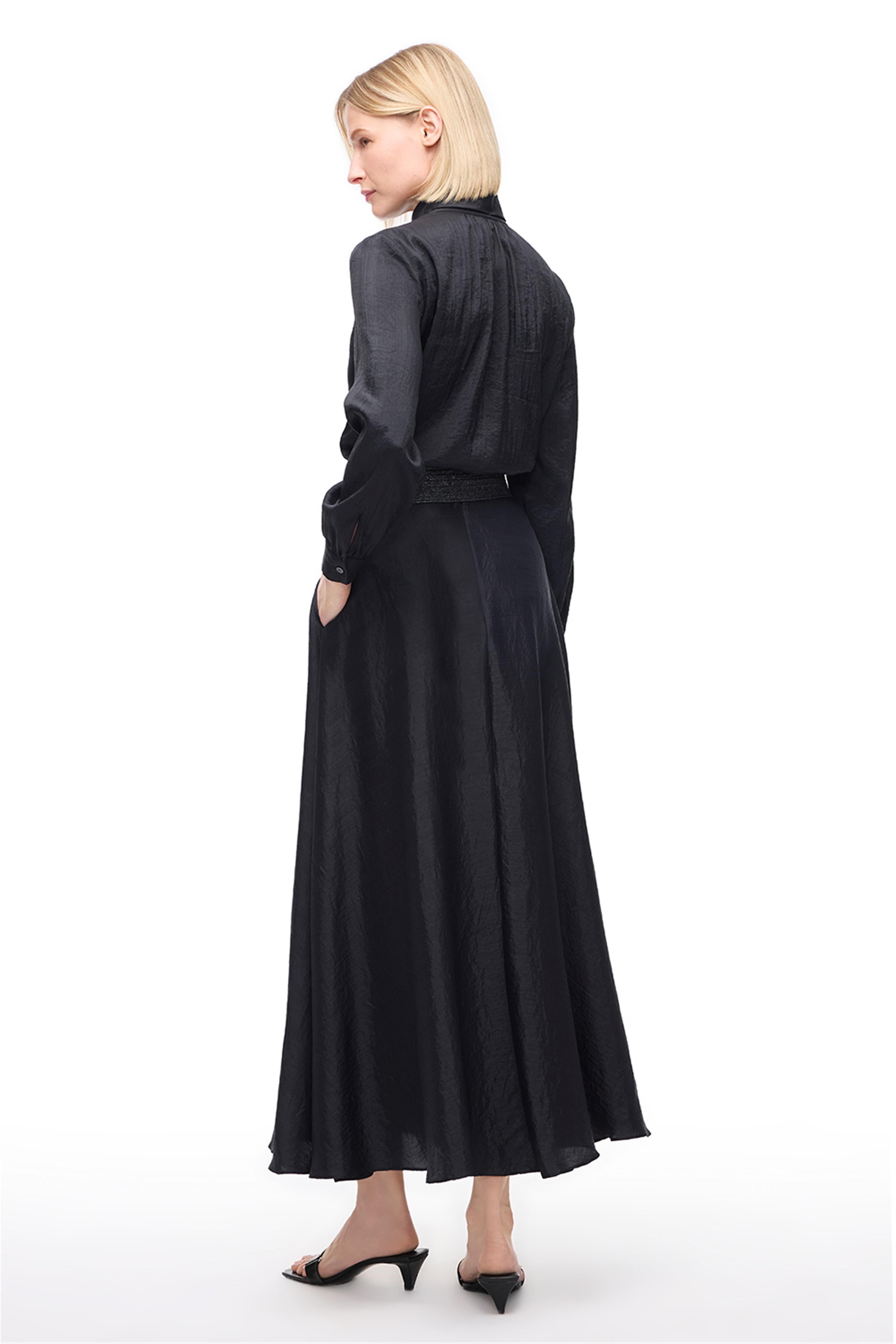 Siyah Düğmeli Uzun Kollu Bluz