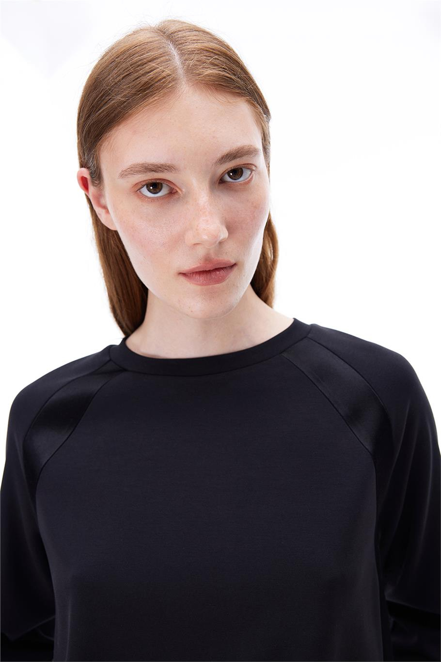 Siyah Eşofman Üstü