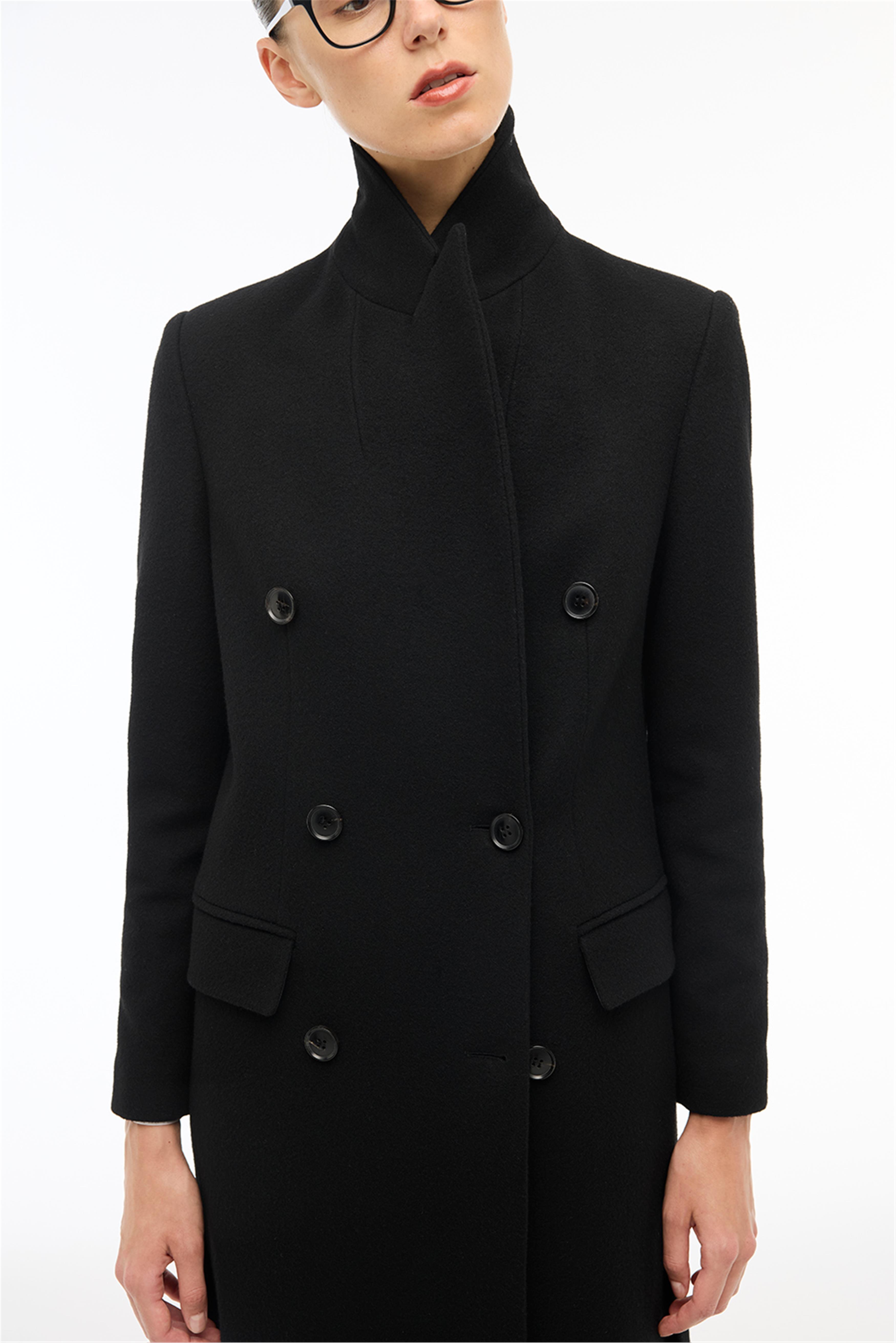 Siyah Kırlangıç Yaka Diz Altı Ceket