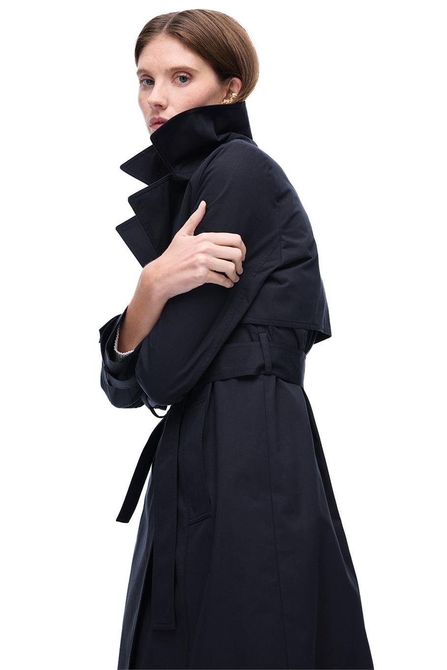 Siyah Klasik Yaka Trençkot