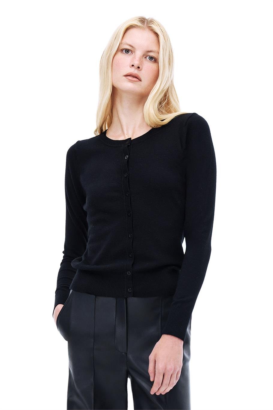 Siyah Triko Regular Fit Bisiklet Yaka Triko Hırka