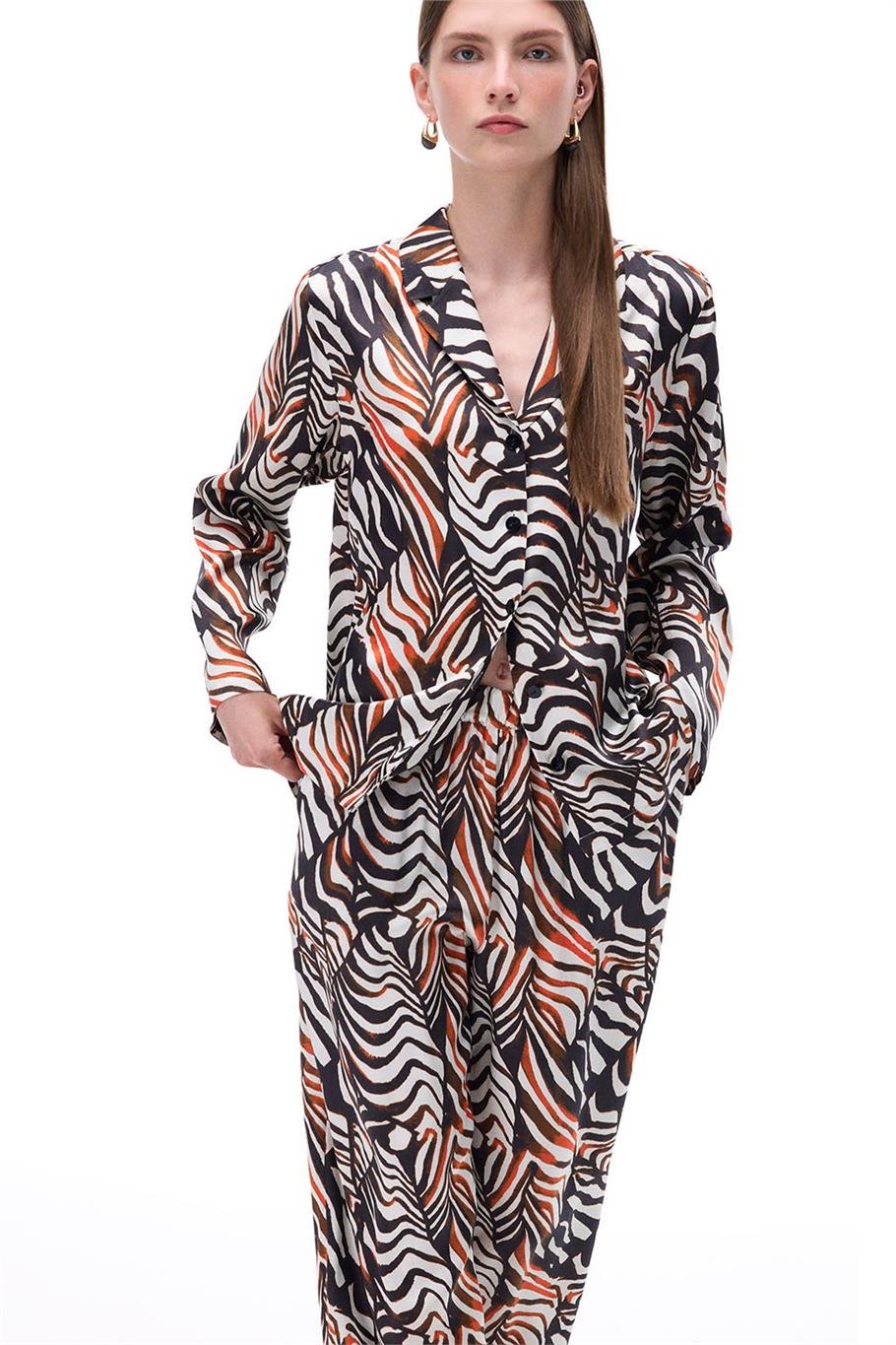 Suadade Regular Fit Takma Kol Erkek Yaka Çok Renkli Kadın Gömlek