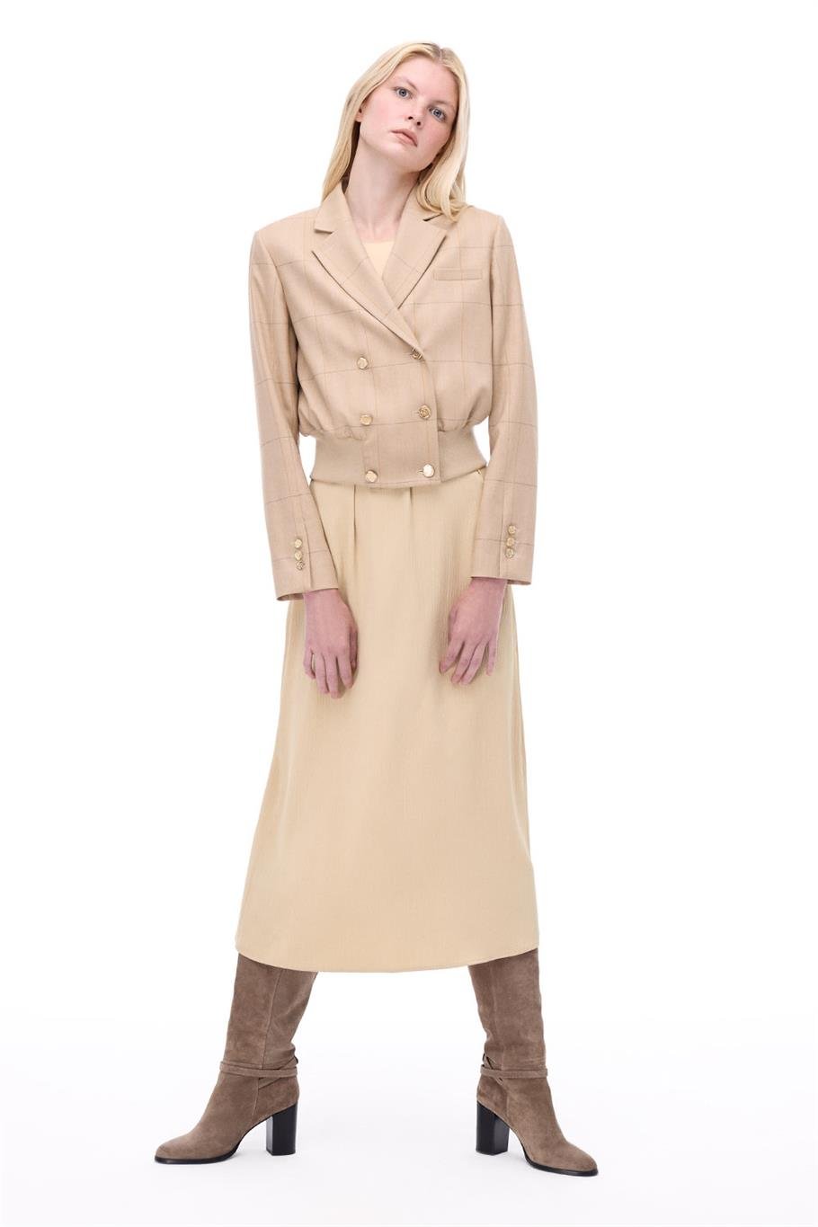 Untimely Regular Fit Balıksırtı Desenli Takma Kol Devetüyü Renk Kadın Ceket