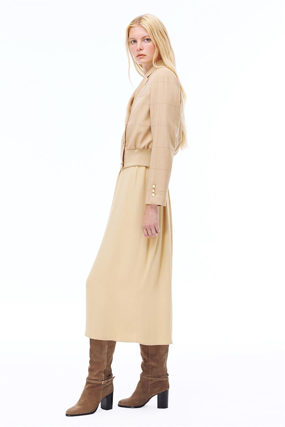 Untimely Regular Fit Balıksırtı Desenli Takma Kol Devetüyü Renk Kadın Ceket